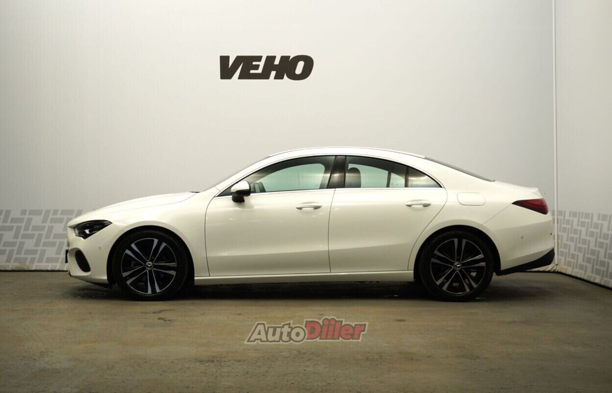 Mercedes-Benz CLA 180 Coupe 1.3 100kW 2025, photo 3/10