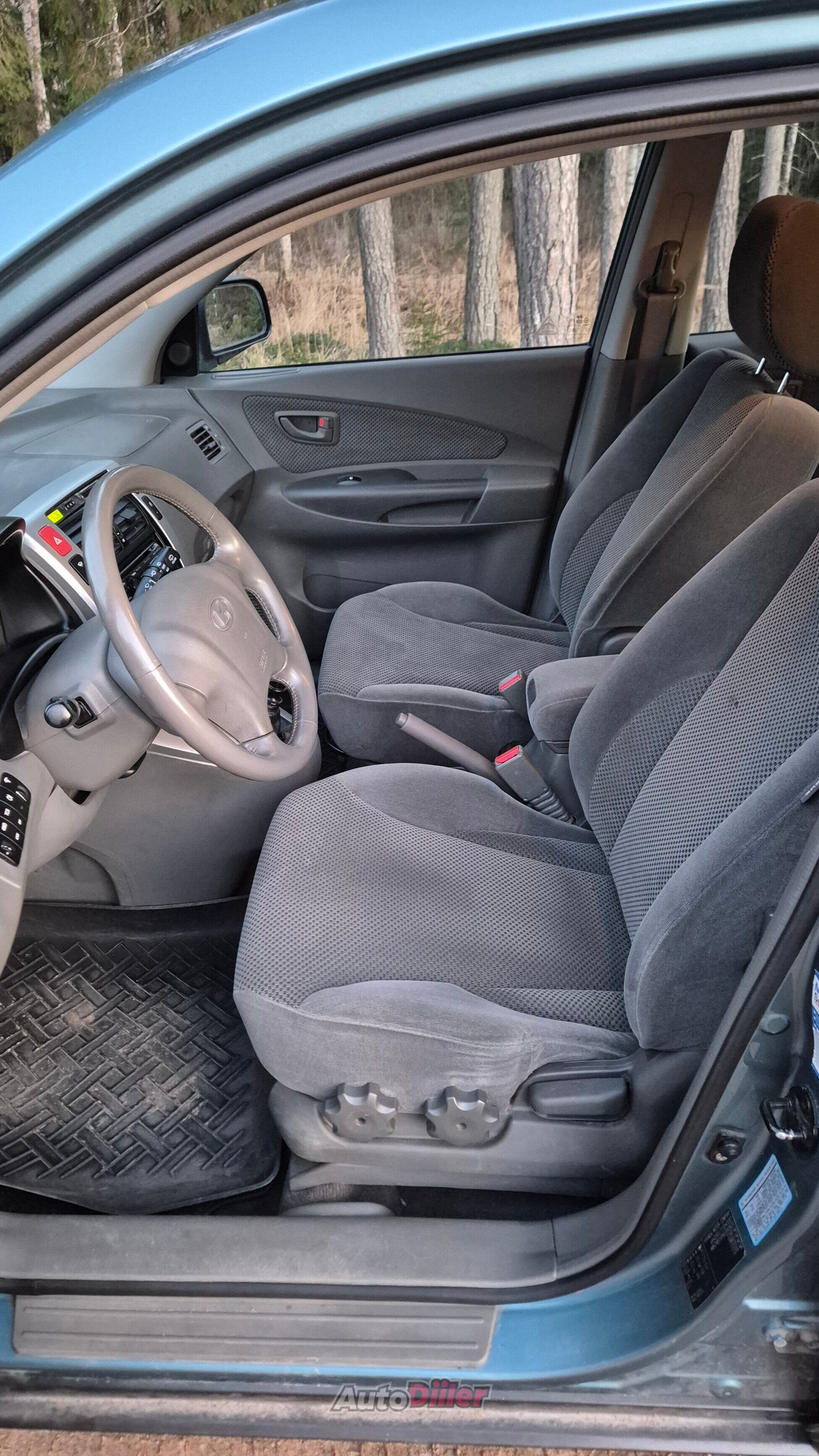 Hyundai Tucson 2.0 103kW 2008, photo 7/10