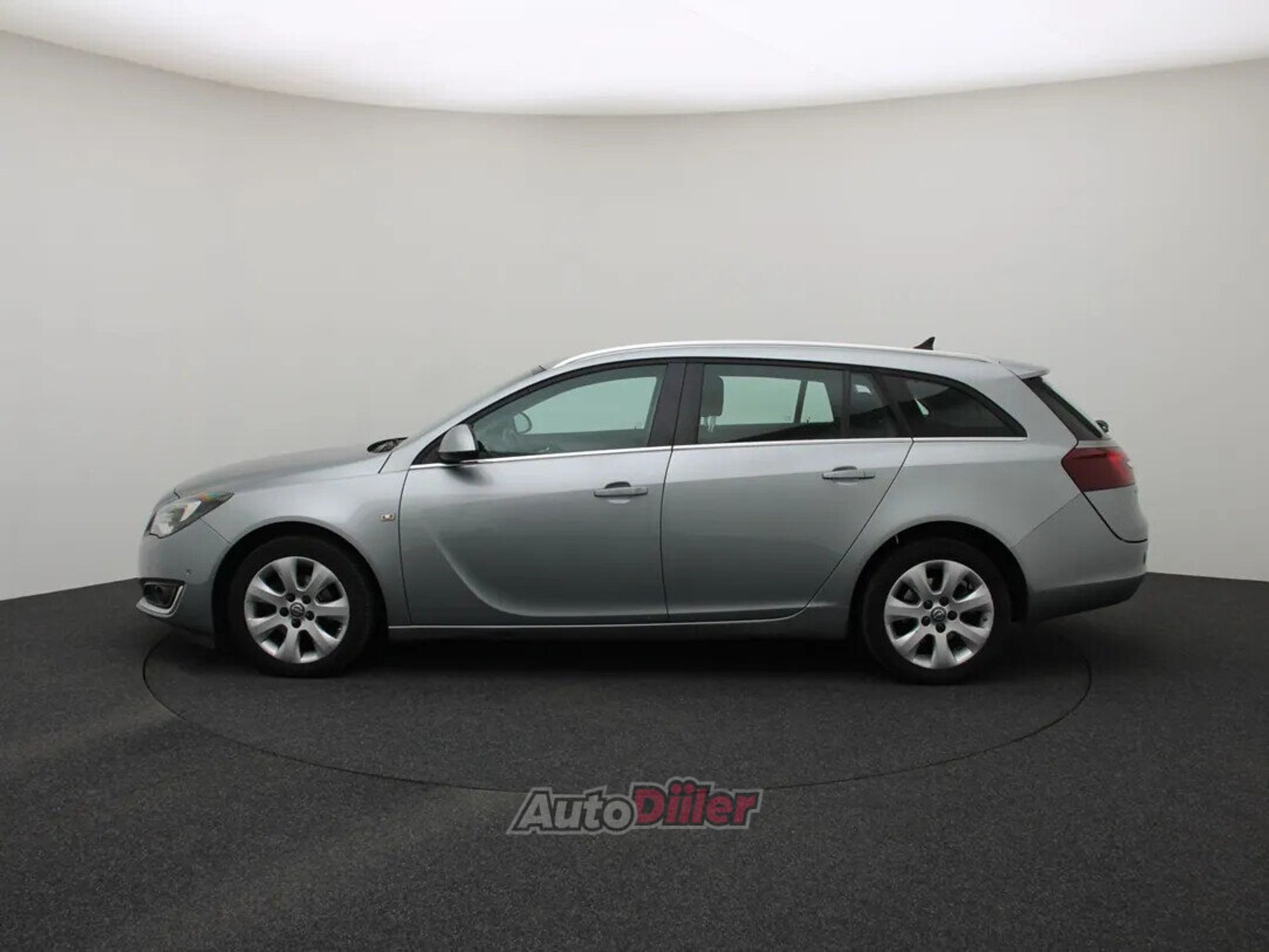 Opel Insignia Edition 2.0 88kW 2015, photo 6/10