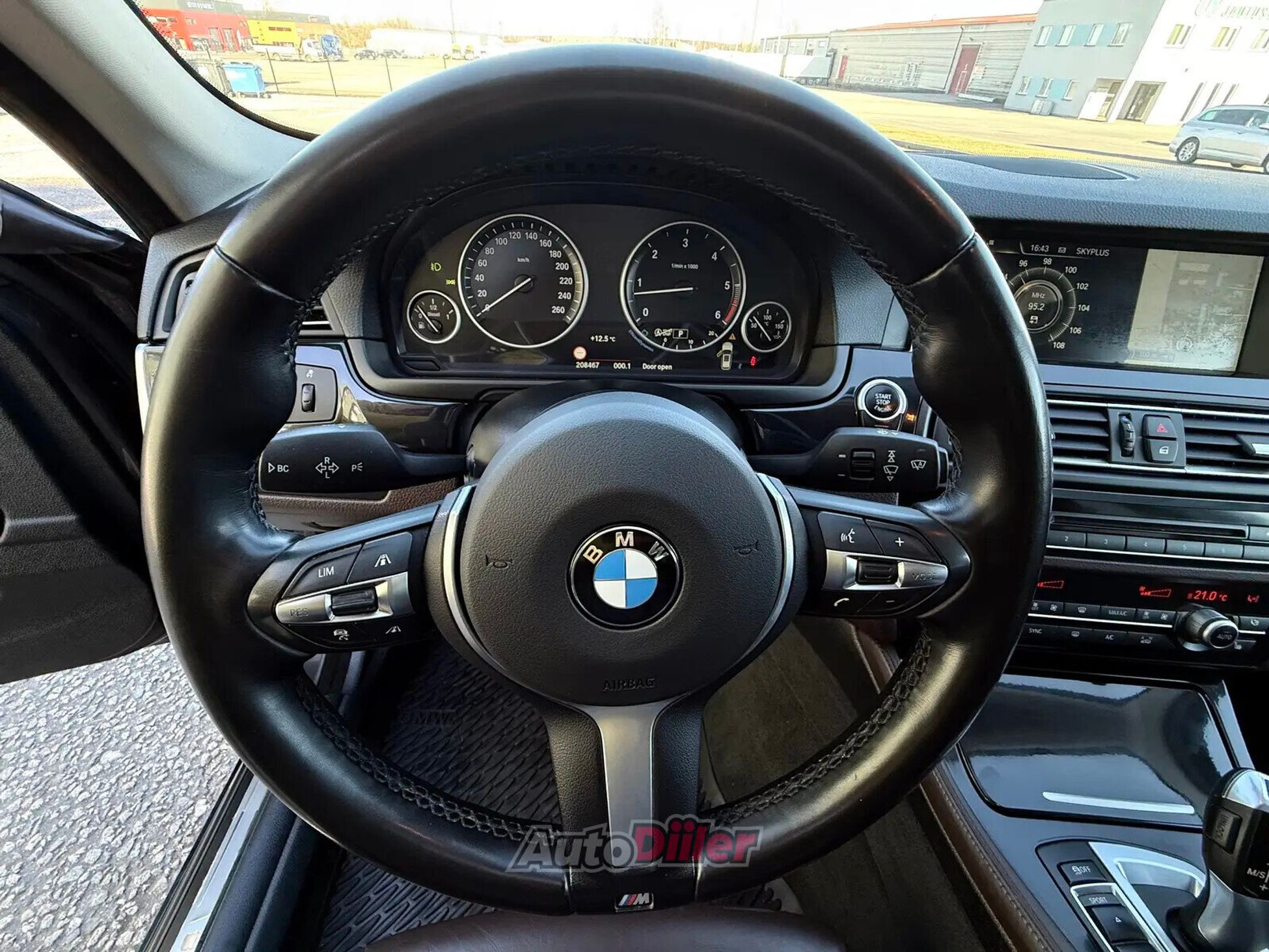 BMW 530 2016, kuva 6/10