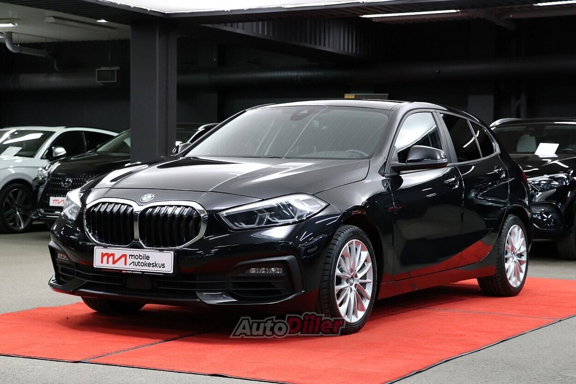 BMW 118 Advantage 1.5 103kW 2020, kuva 2/10