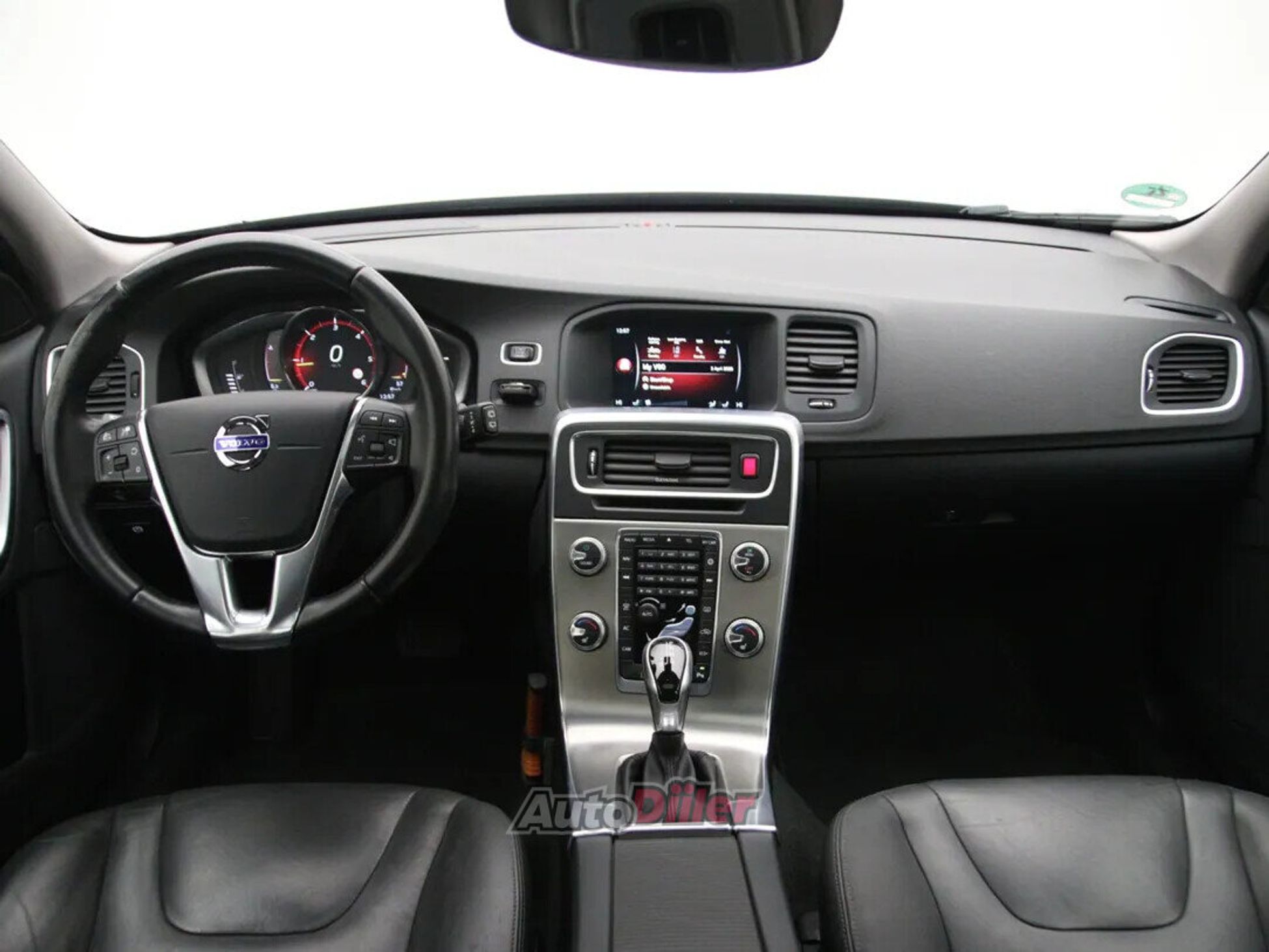 Volvo V60 Cross Country Summum 2.0 140kW 2017, photo 2/10
