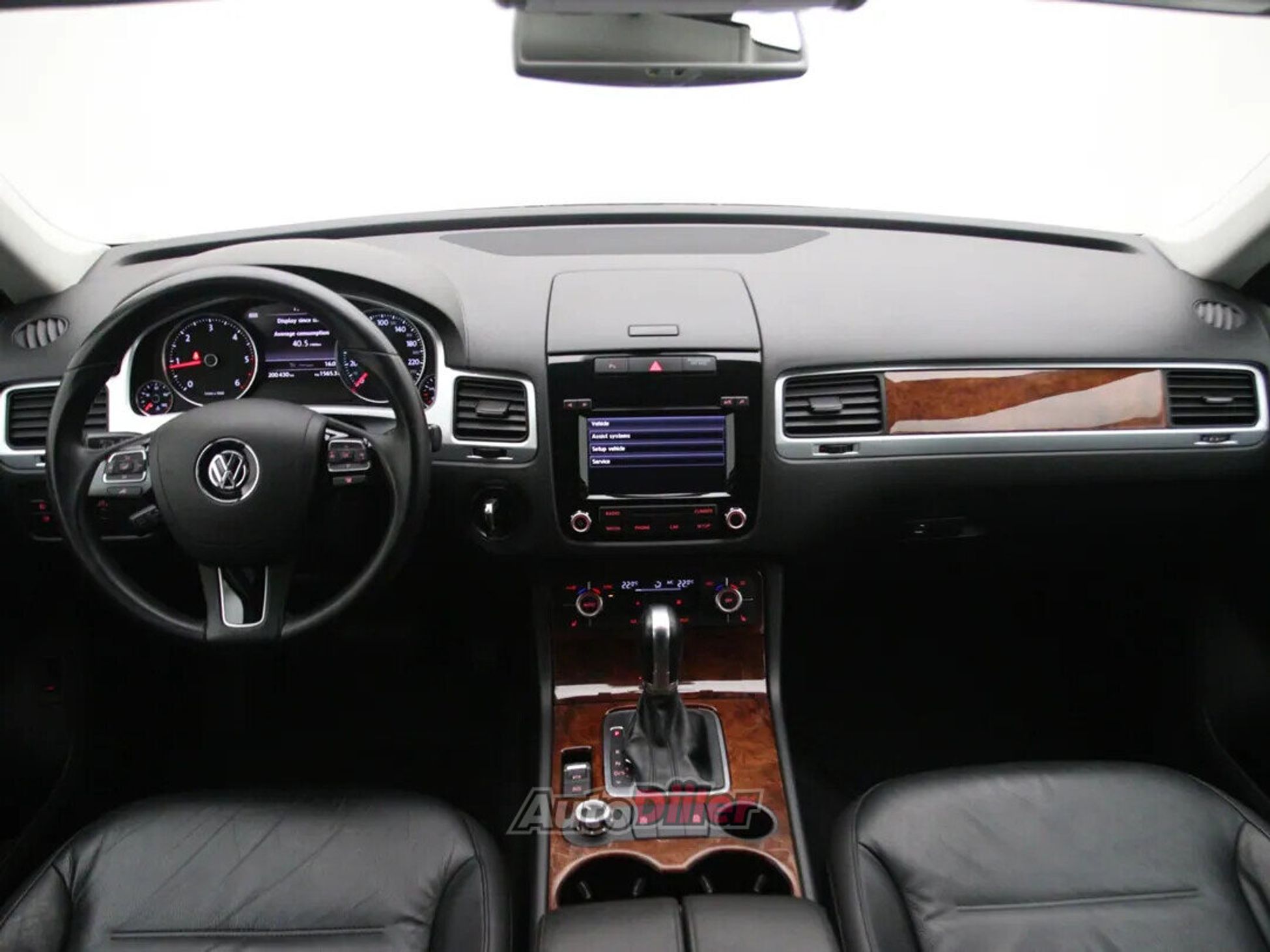 Volkswagen Touareg Style 3.0 150kW 2014, kuva 2/10