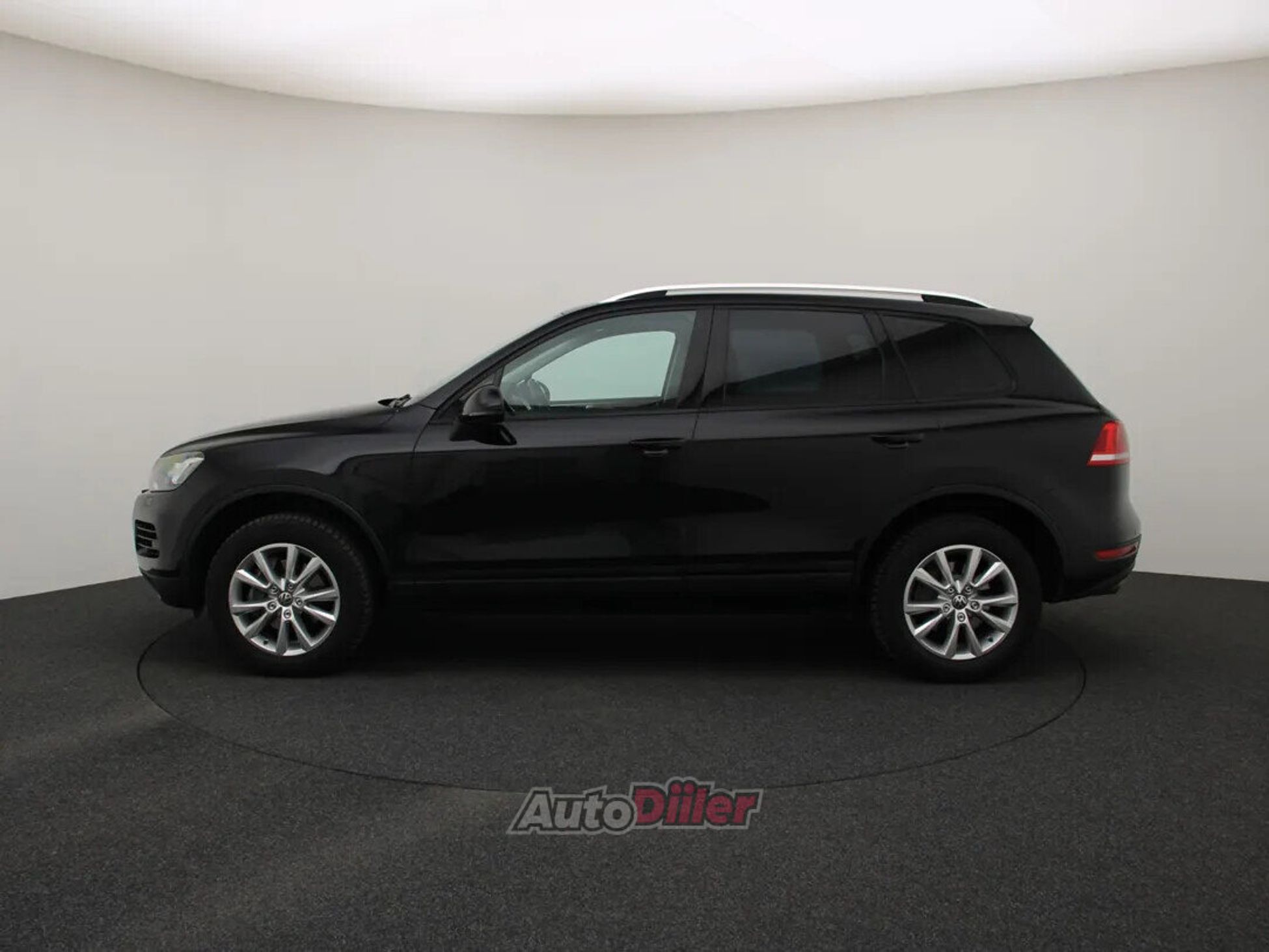 Volkswagen Touareg Style 3.0 150kW 2014, kuva 6/10