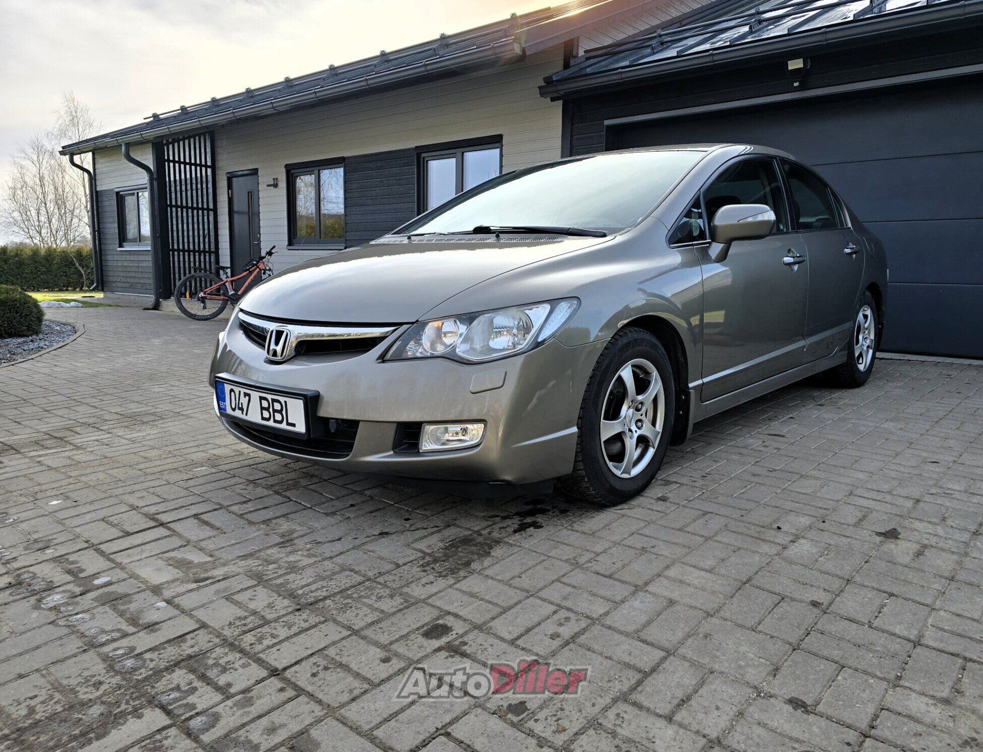 Honda Civic 1.8 103kW 2008, photo 2/10