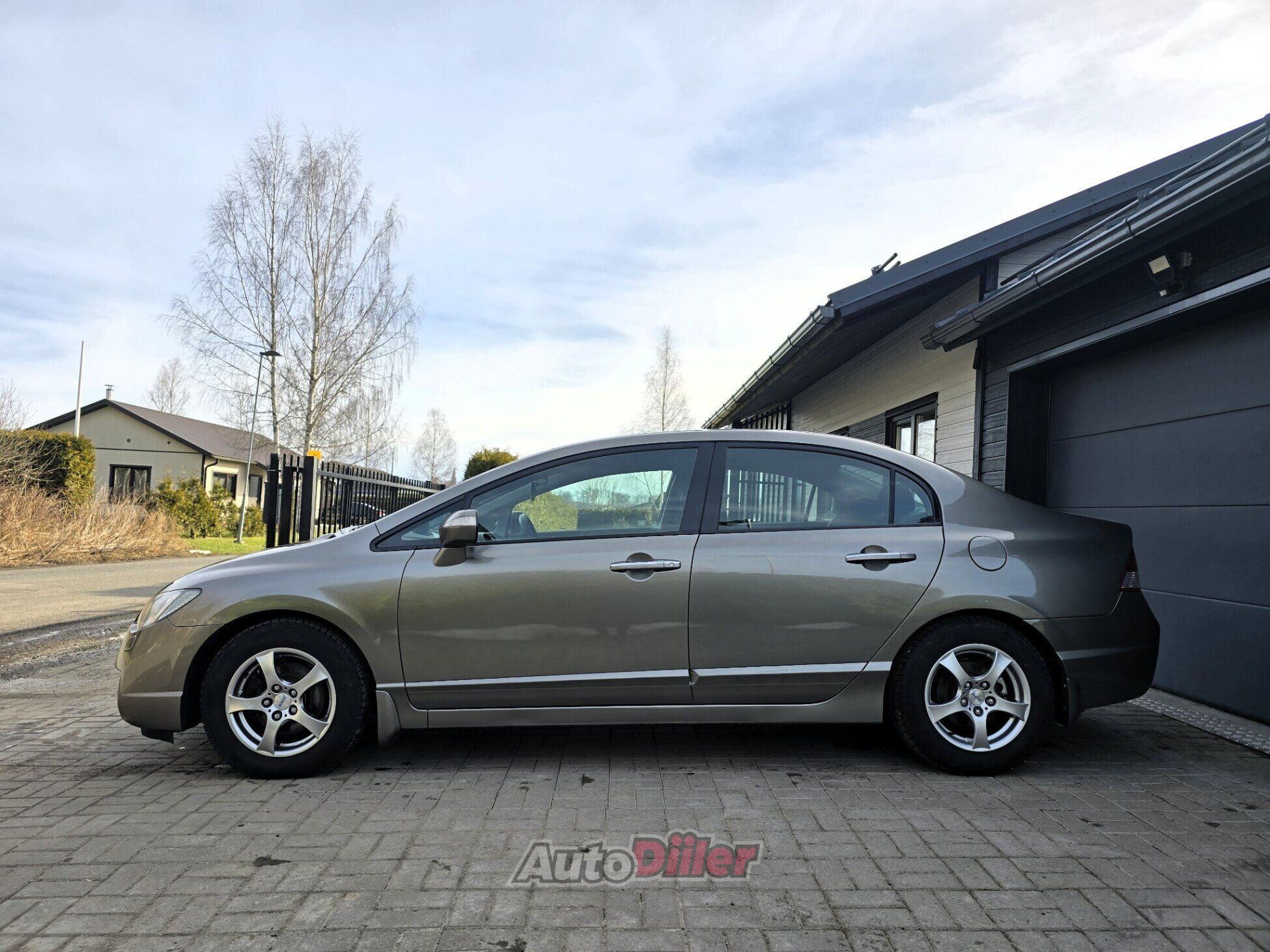 Honda Civic 1.8 103kW 2008, photo 4/10