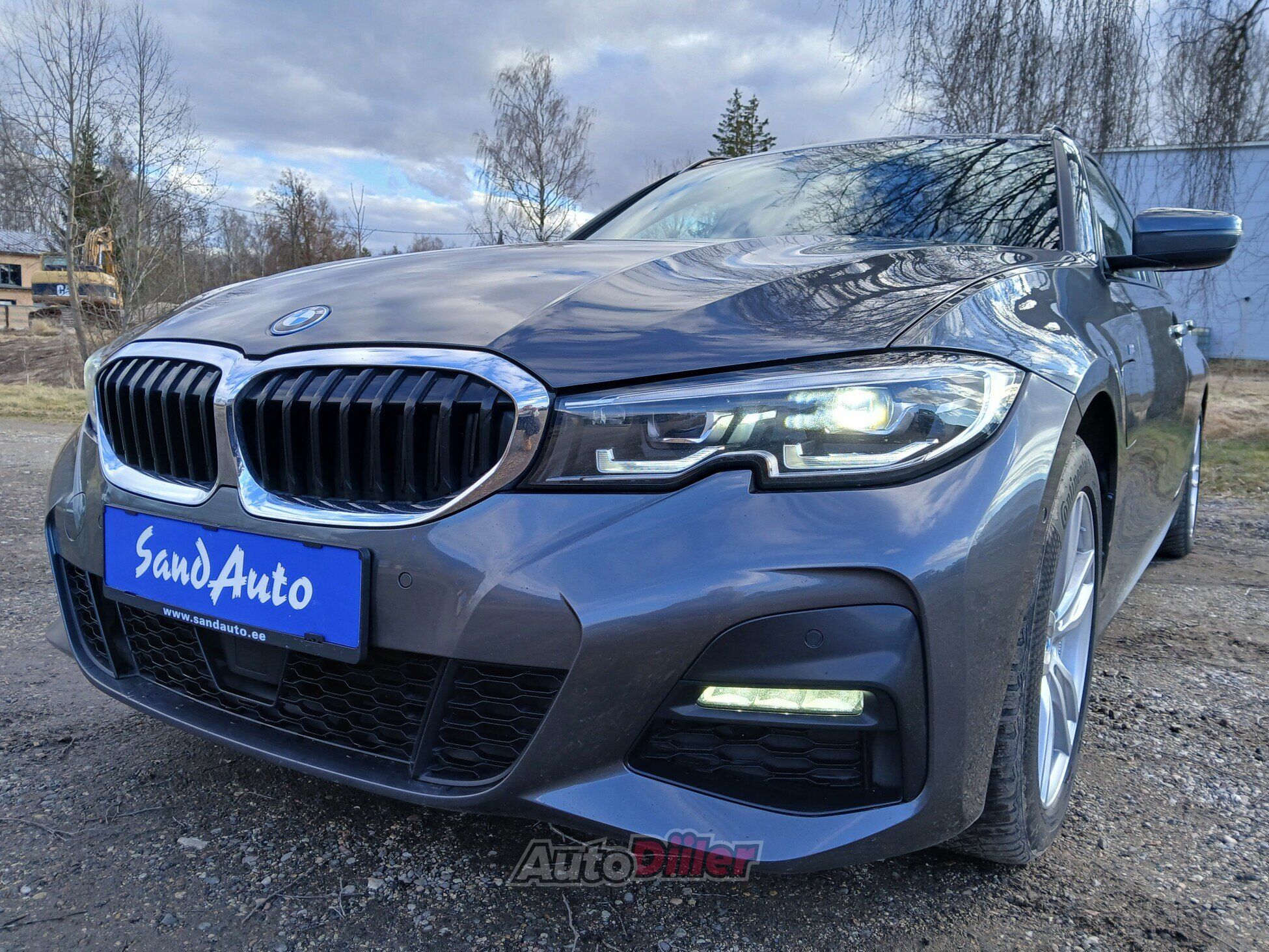 BMW 330