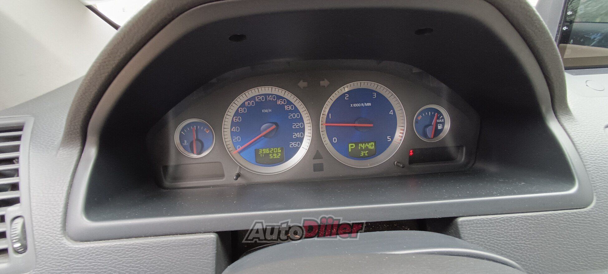 Volvo XC90 R-Design 2.4 136kW 2010, photo 8/8