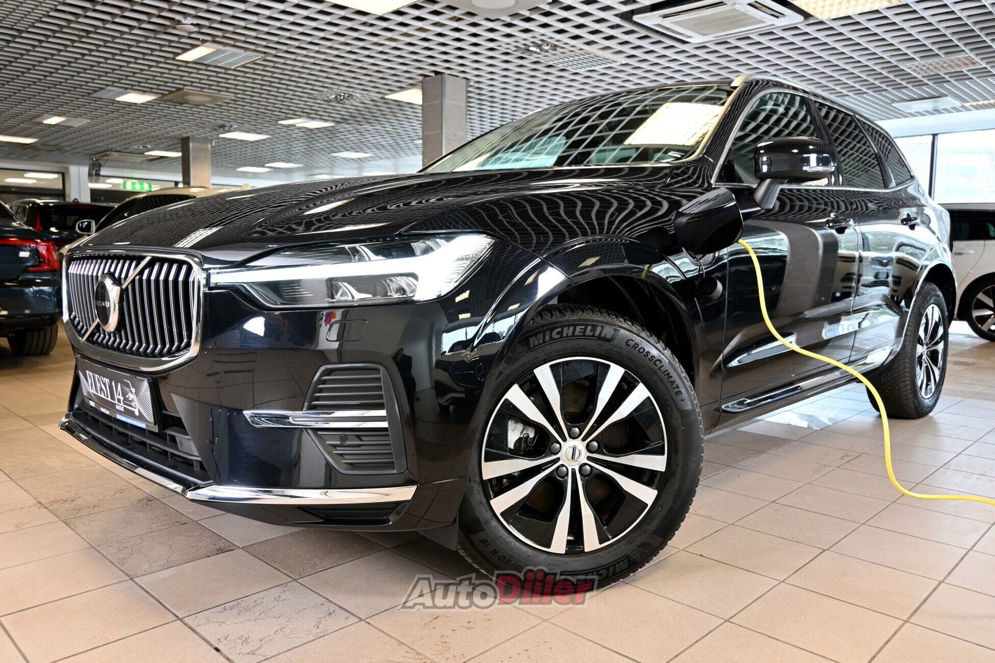 Volvo XC60 2024, photo 4/10
