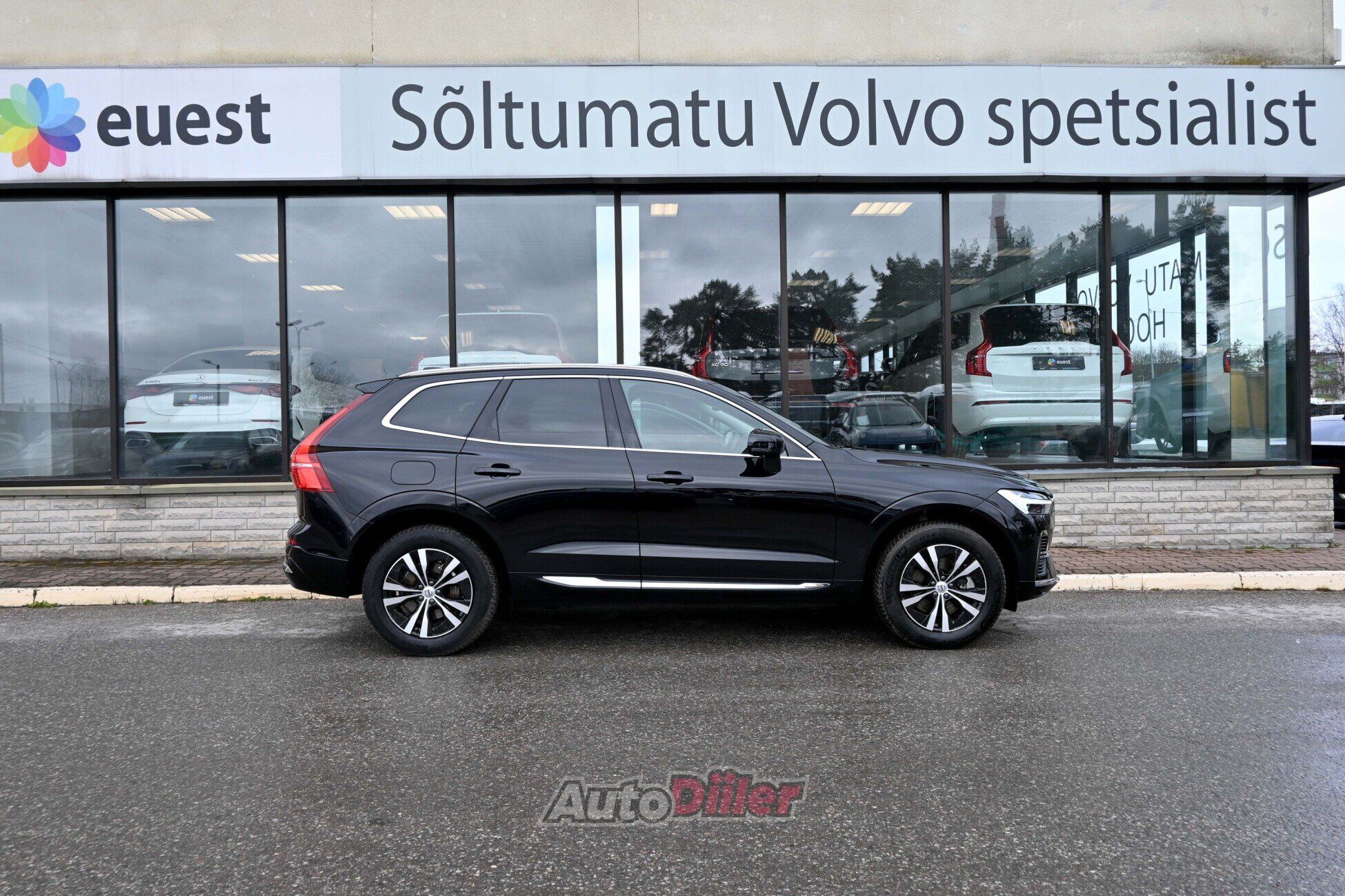 Volvo XC60 2024, photo 7/10