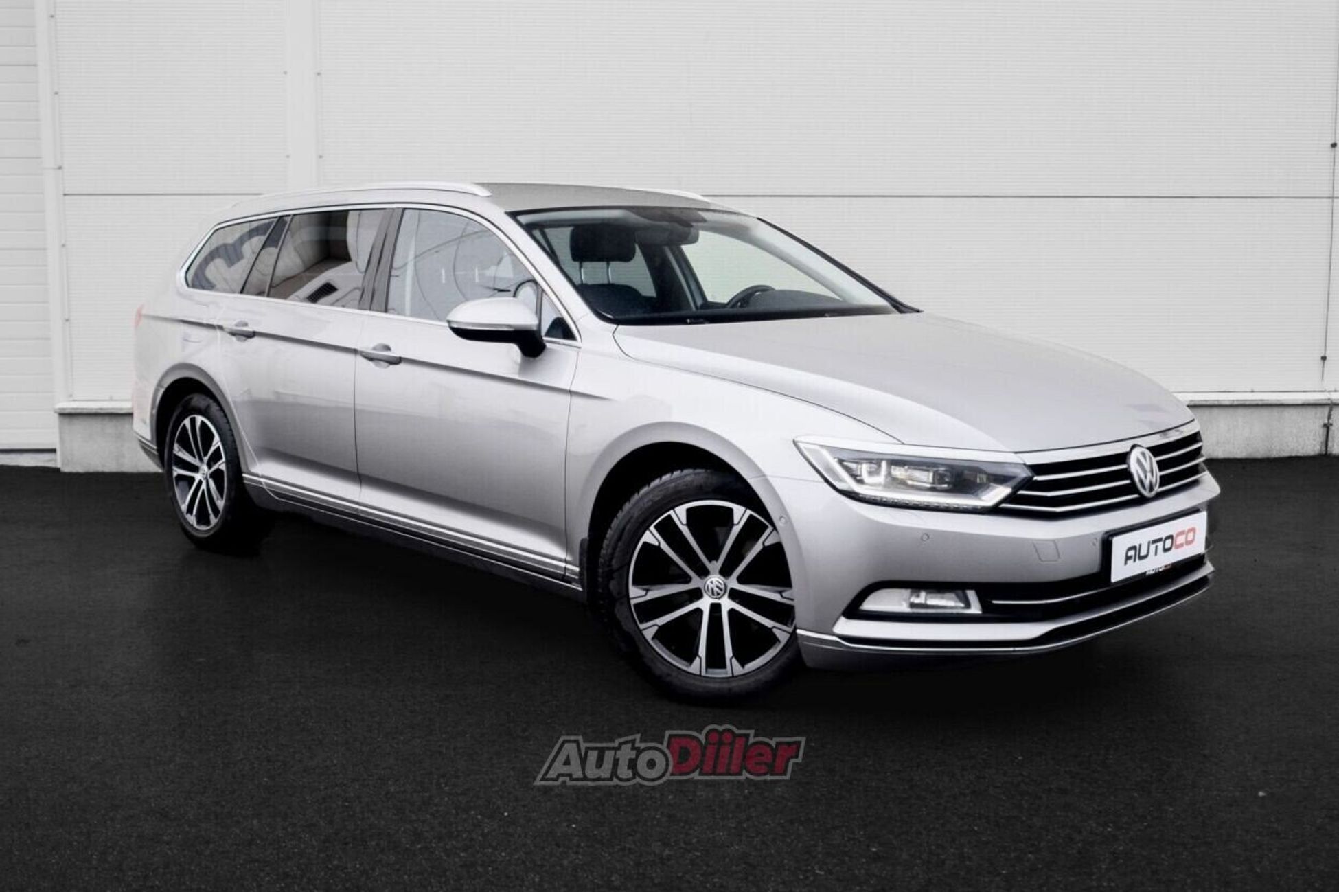 Volkswagen Passat 2016, photo 3/10