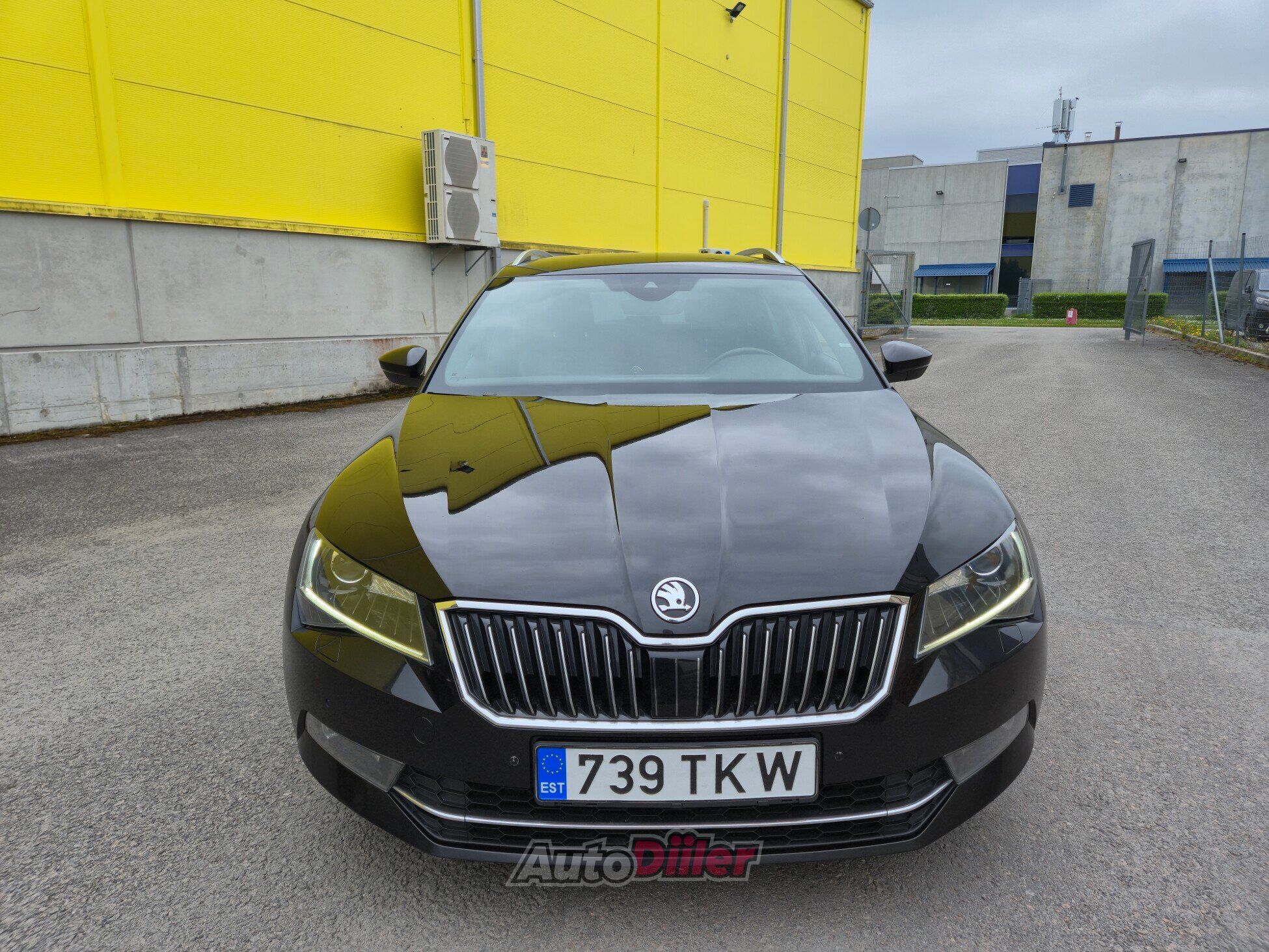 Skoda Superb 2.0 140kW 2018, kuva 2/10