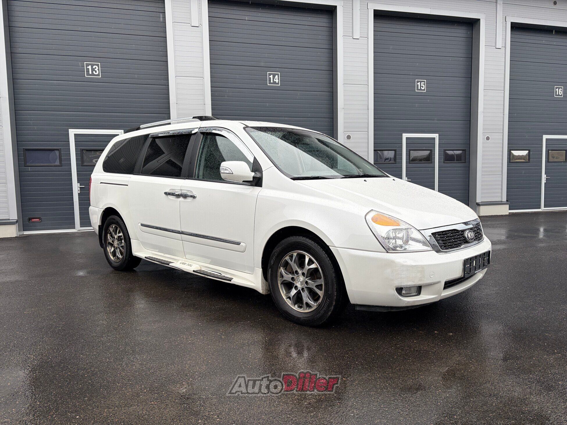 Kia Carnival GLX 143kW 2014, kuva 2/10