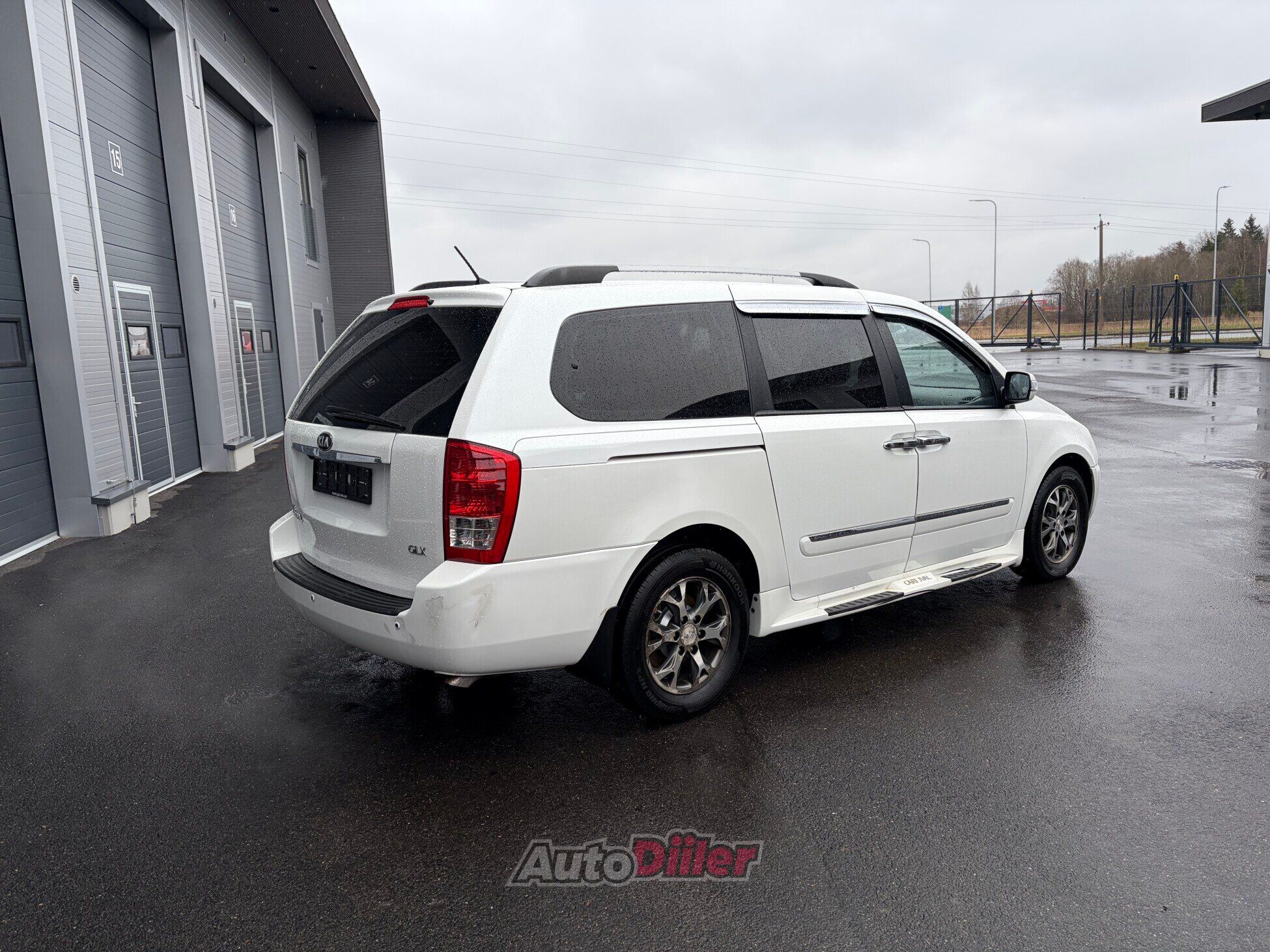 Kia Carnival GLX 143kW 2014, kuva 4/10