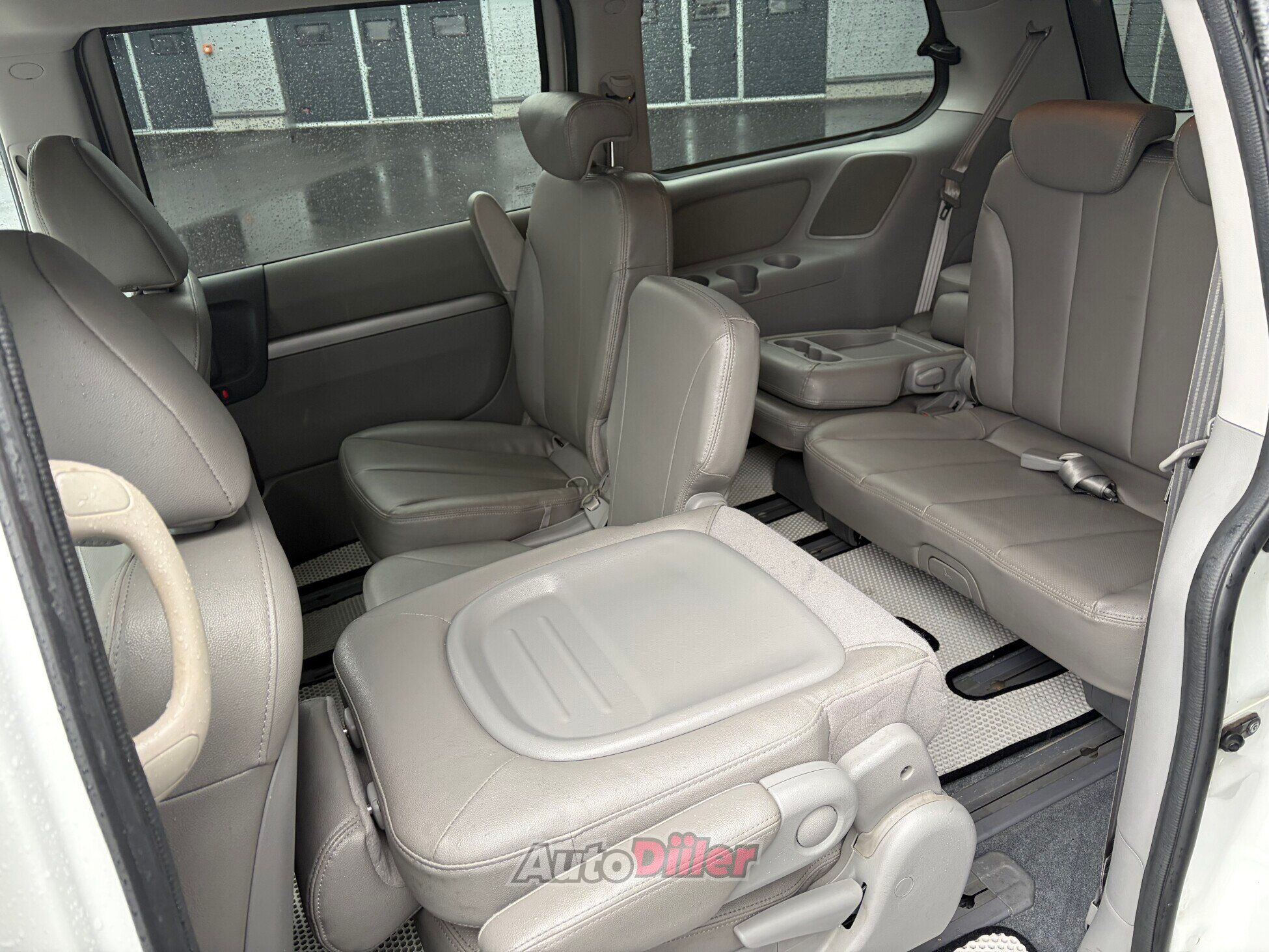 Kia Carnival GLX 143kW 2014, kuva 7/10