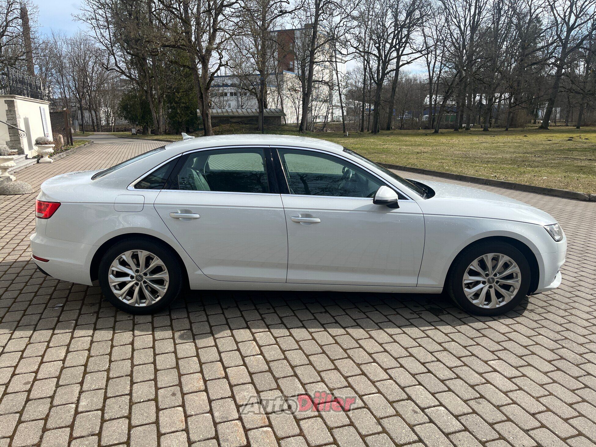 Audi A4 1.4 110kW 2016, kuva 6/10