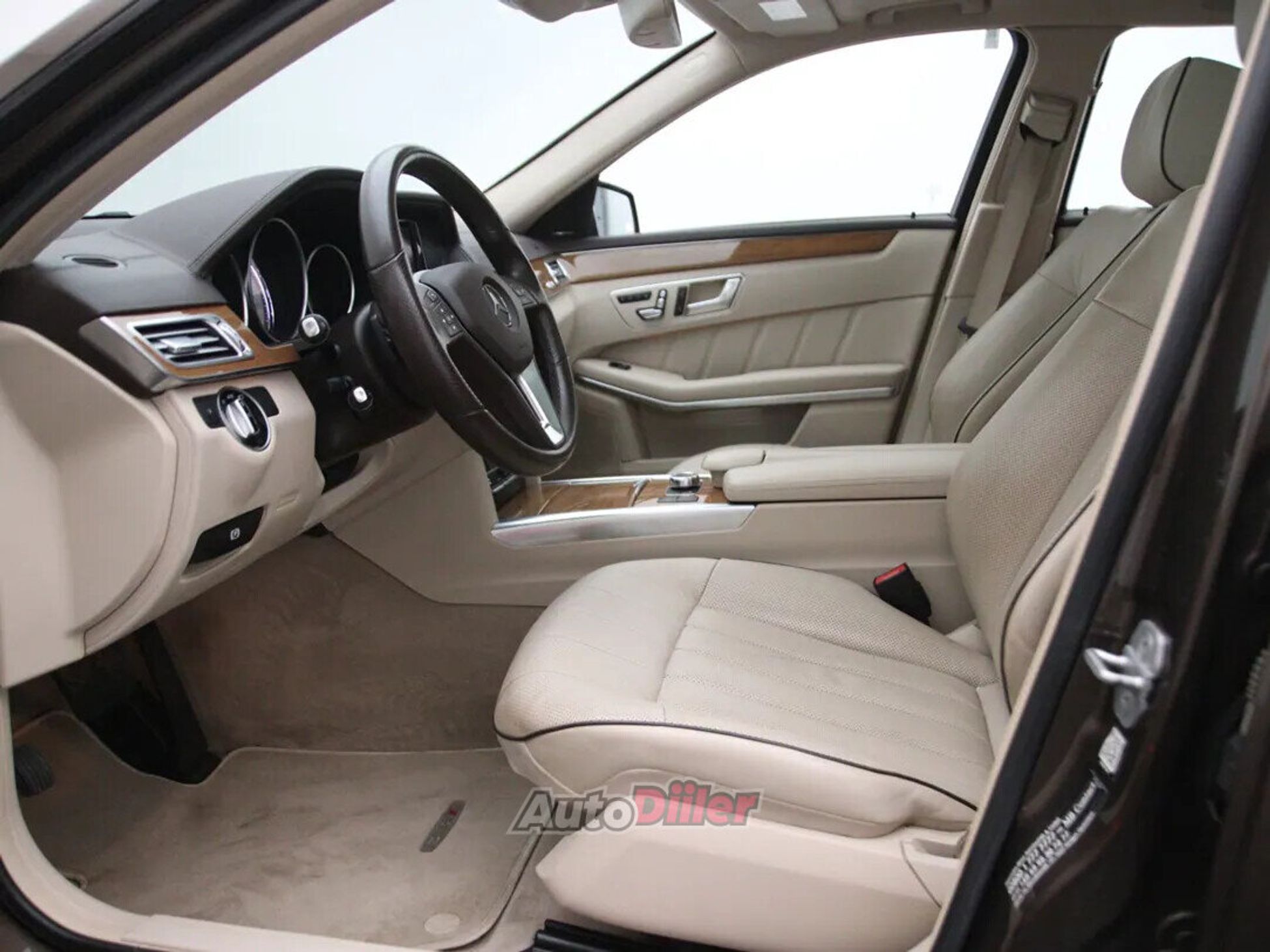 Mercedes-Benz E 350 Avantgarde 3.0 190kW 2016, photo 4/10