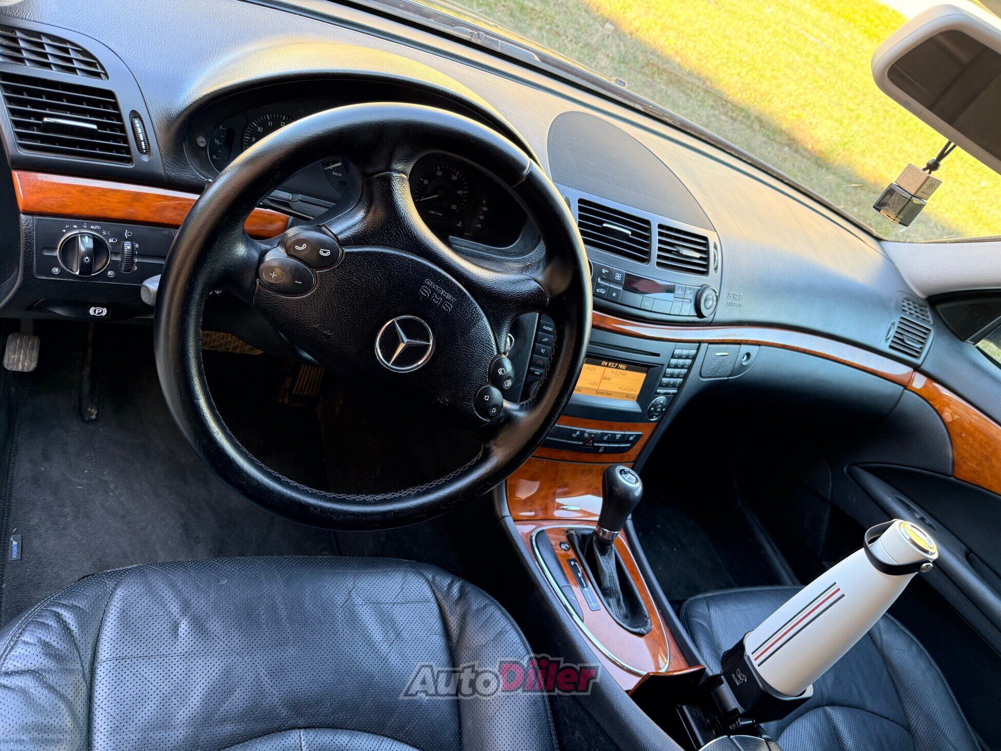 Mercedes-Benz E 200 2.1 100kW 2008, photo 5/7