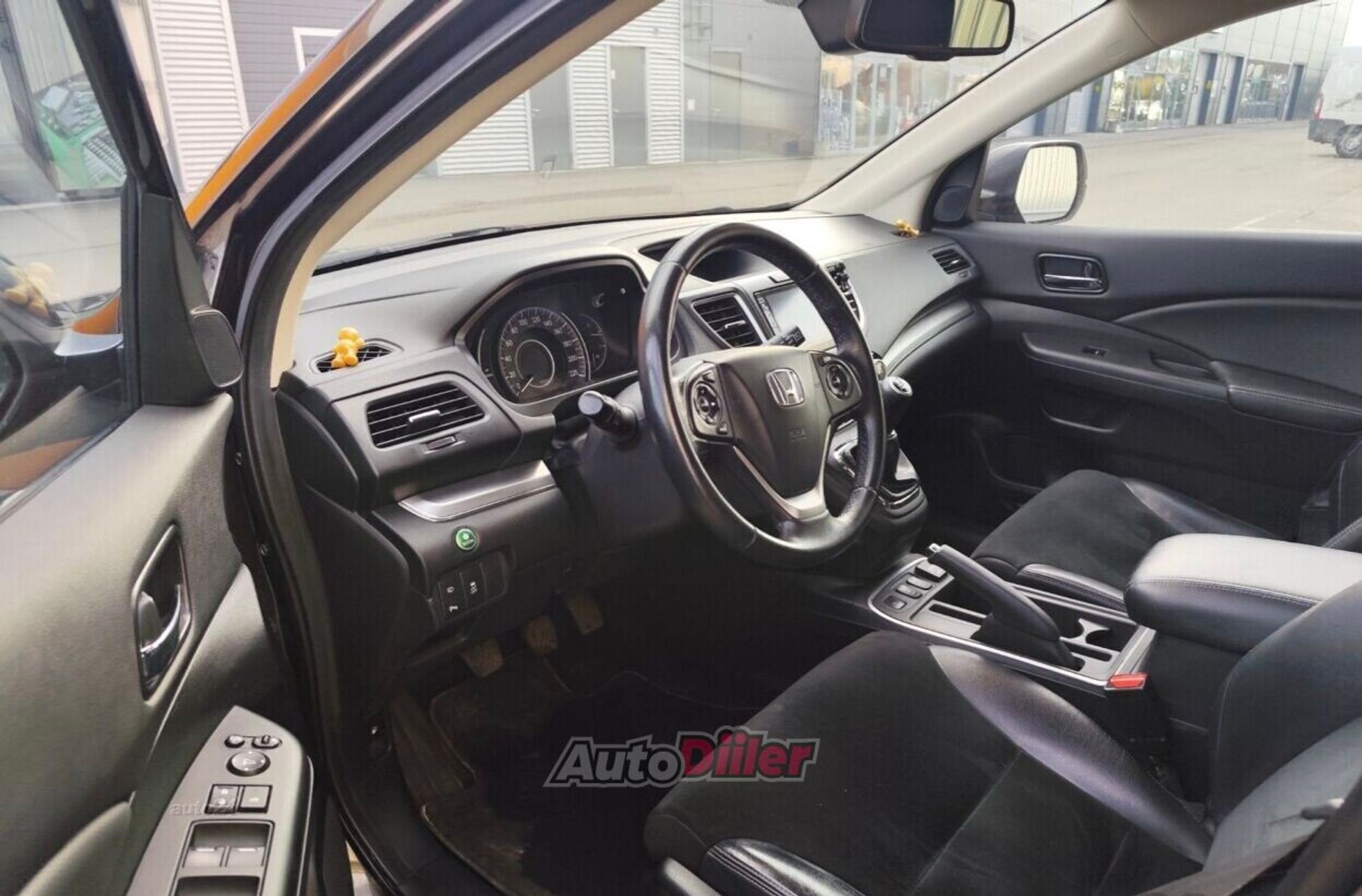 Honda CR-V Facelift 1.6 118kW 2015, kuva 5/10