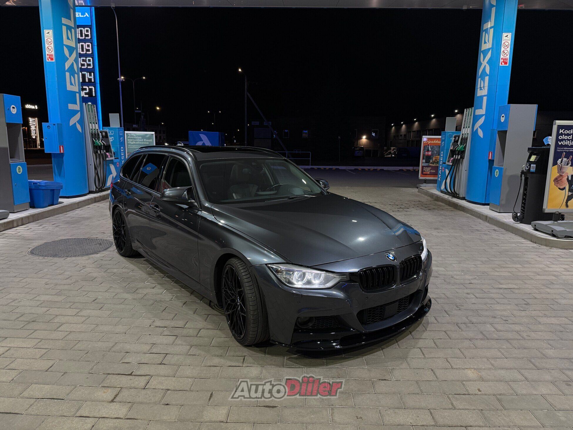 BMW 320 2.0 120kW 2013, photo 2/10