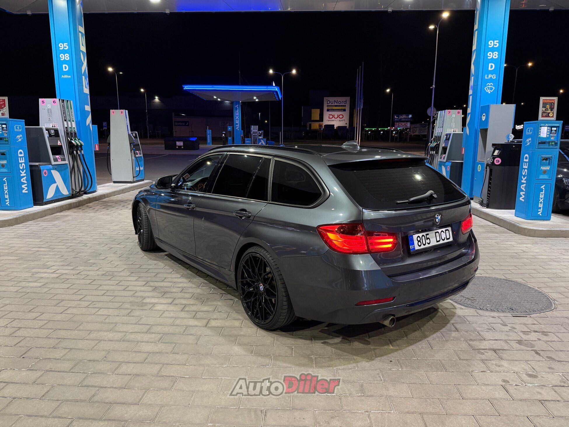 BMW 320 2.0 120kW 2013, photo 6/10