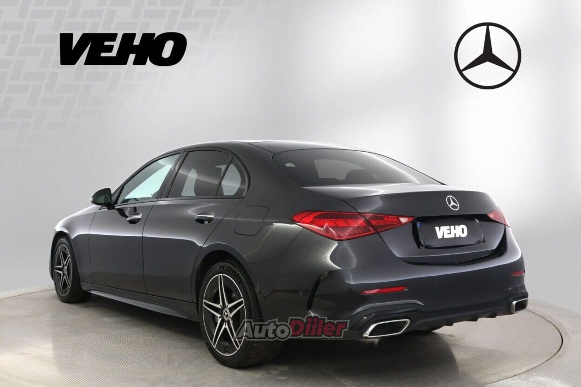 Mercedes-Benz C 300 2024, photo 4/10