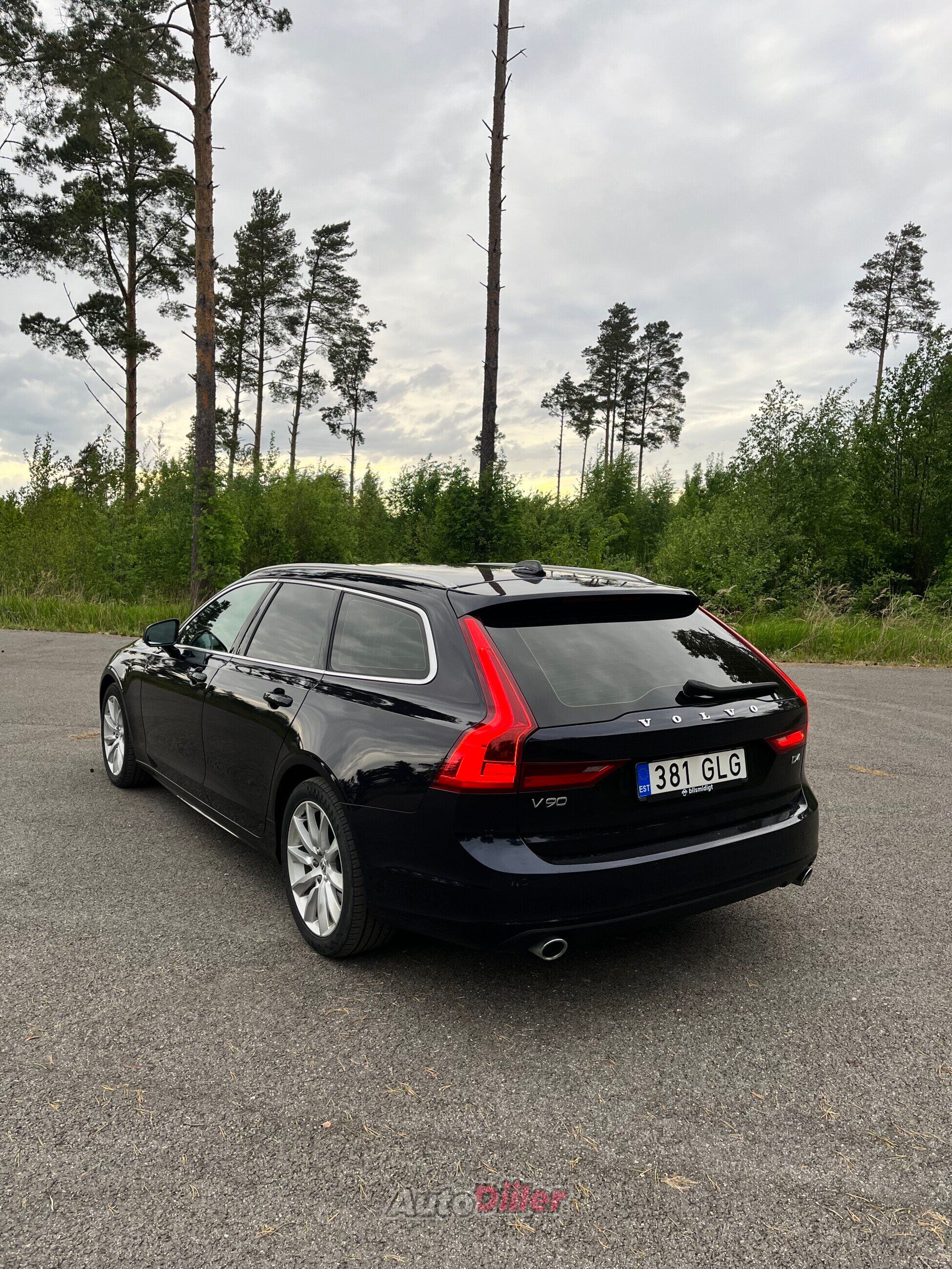 Volvo V90 2.0 140kW 2019, photo 7/10