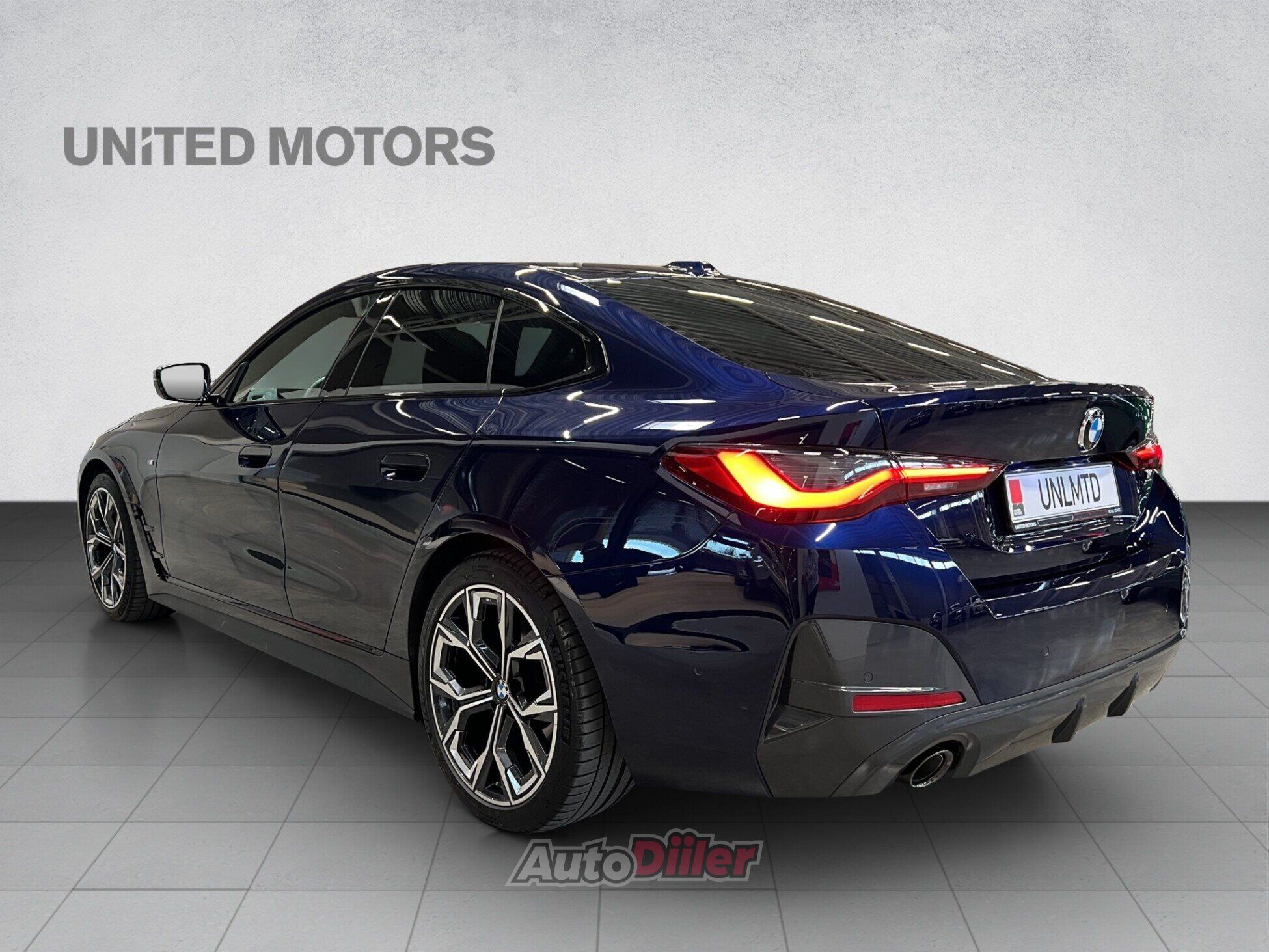 BMW 420 2024, photo 4/10