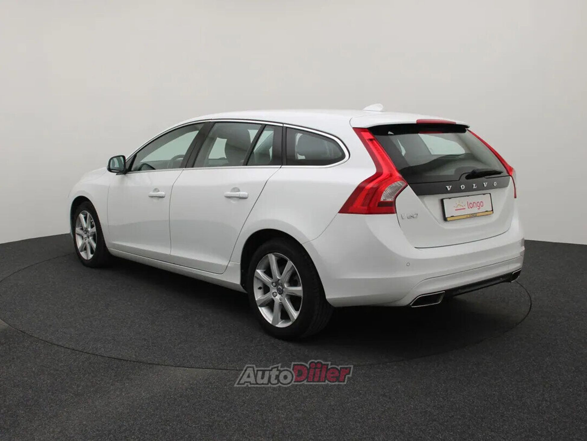 Volvo V60 Summum 2.0 140kW 2017, photo 7/10