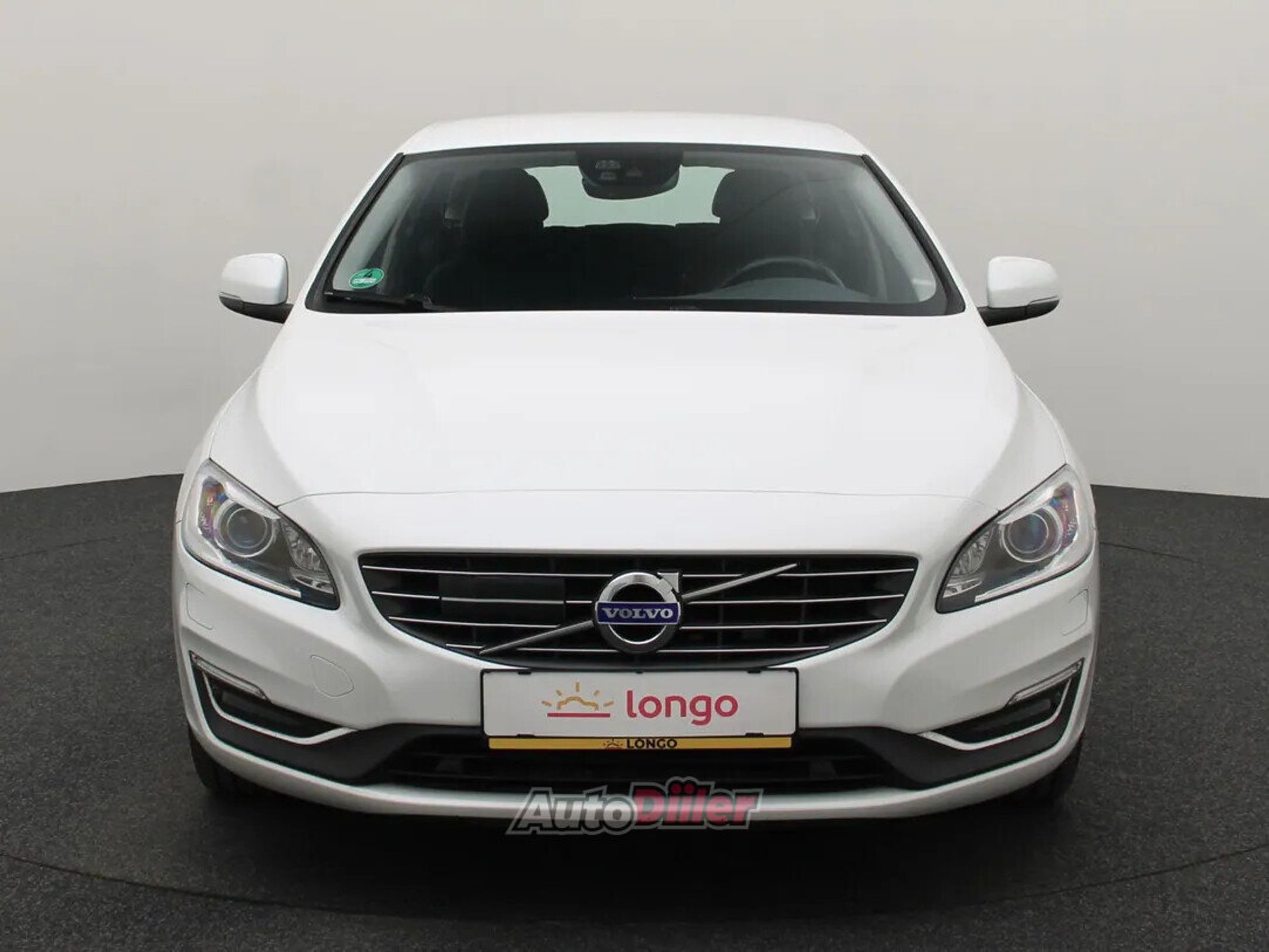 Volvo V60 Summum 2.0 140kW 2017, photo 3/10