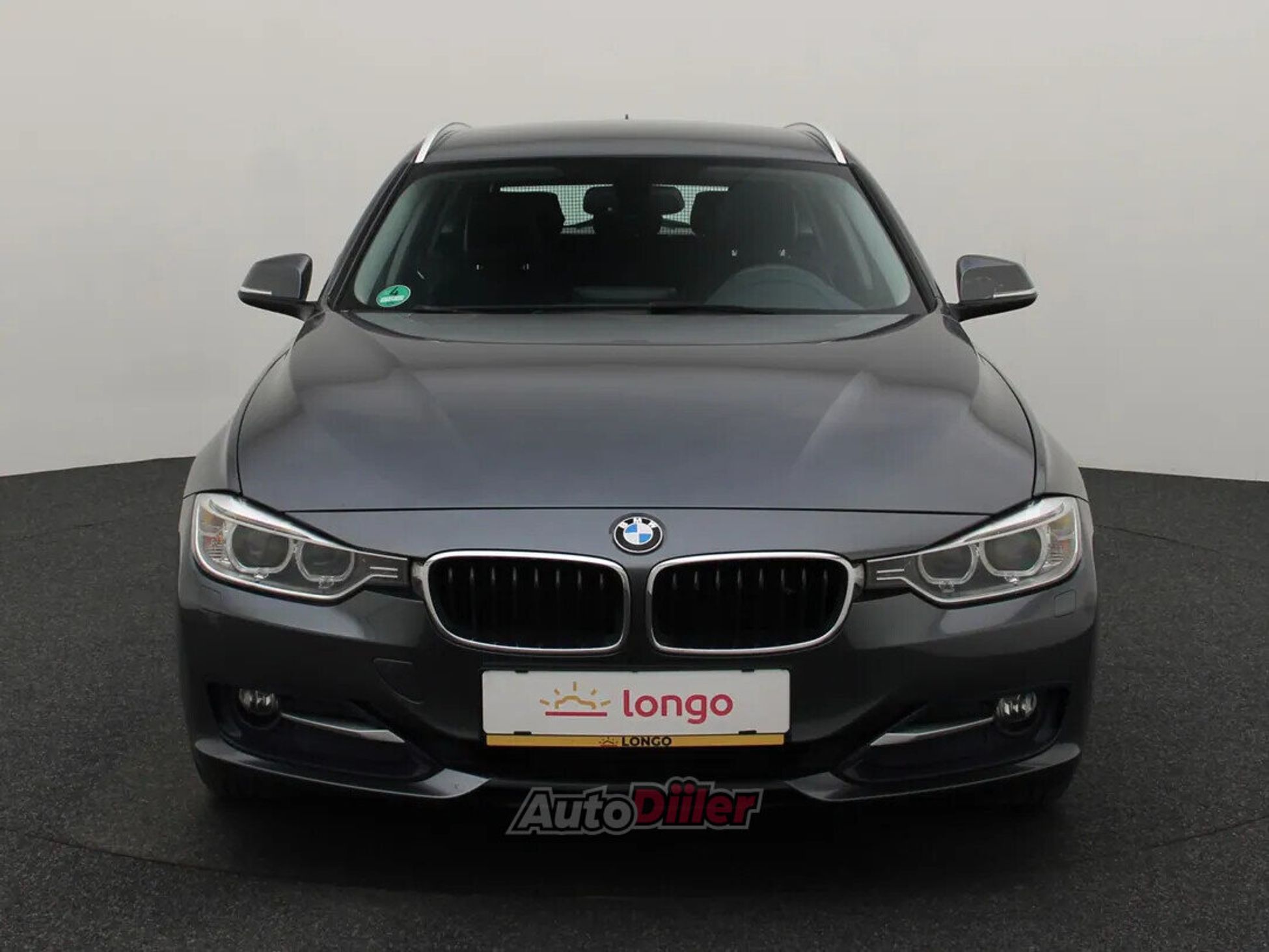 BMW 320 Edition High Executive 2.0 120kW 2014, photo 3/10