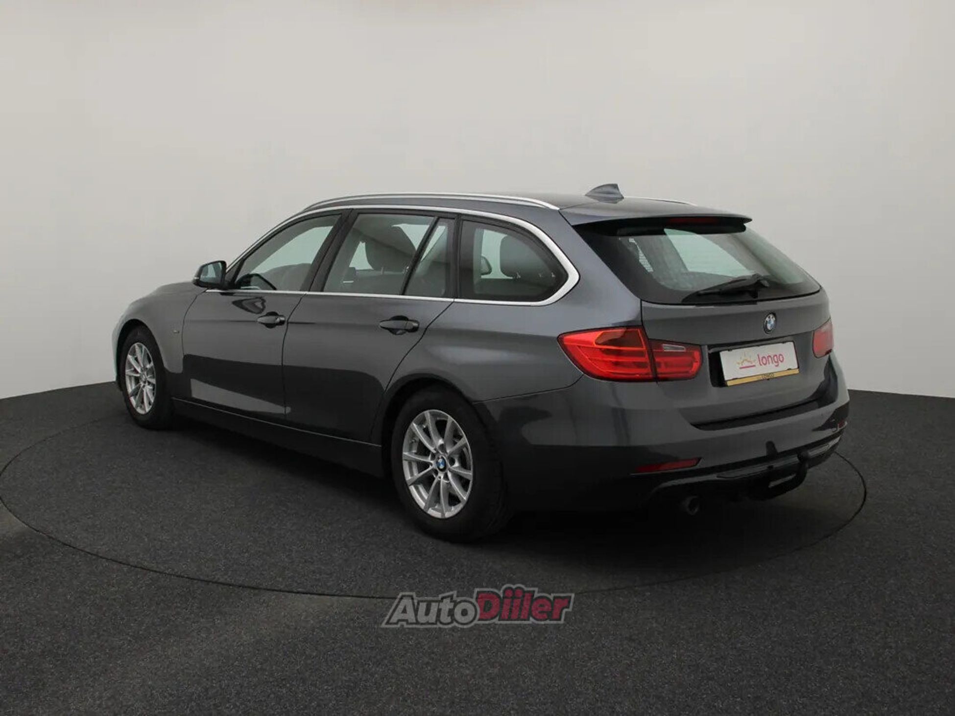 BMW 320 Edition High Executive 2.0 120kW 2014, photo 7/10