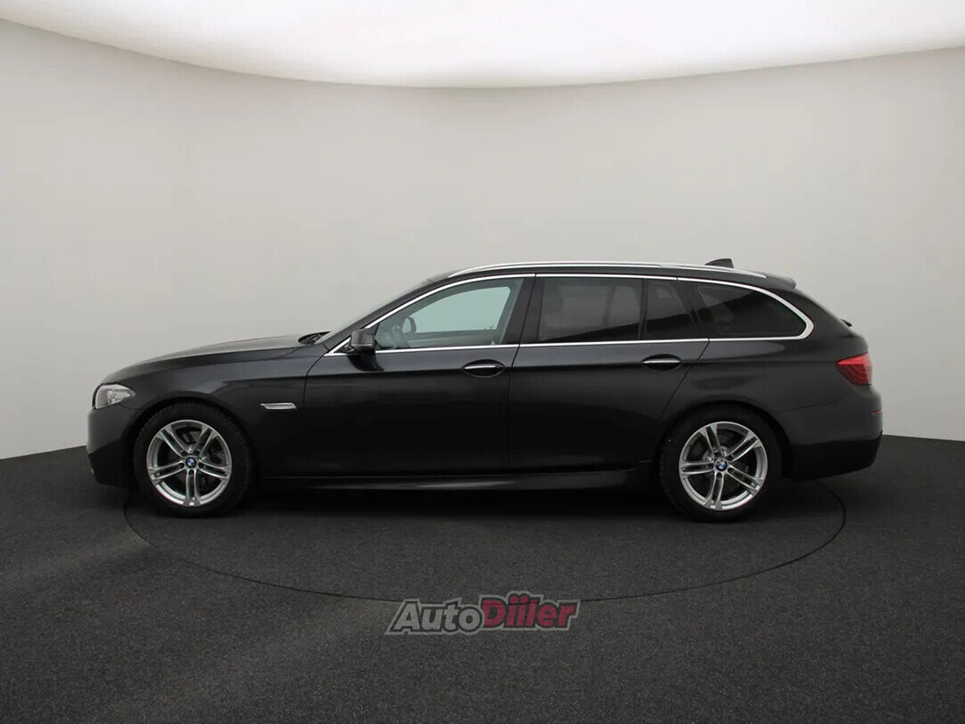 BMW 520 Executive 2.0 135kW 2014, kuva 6/10