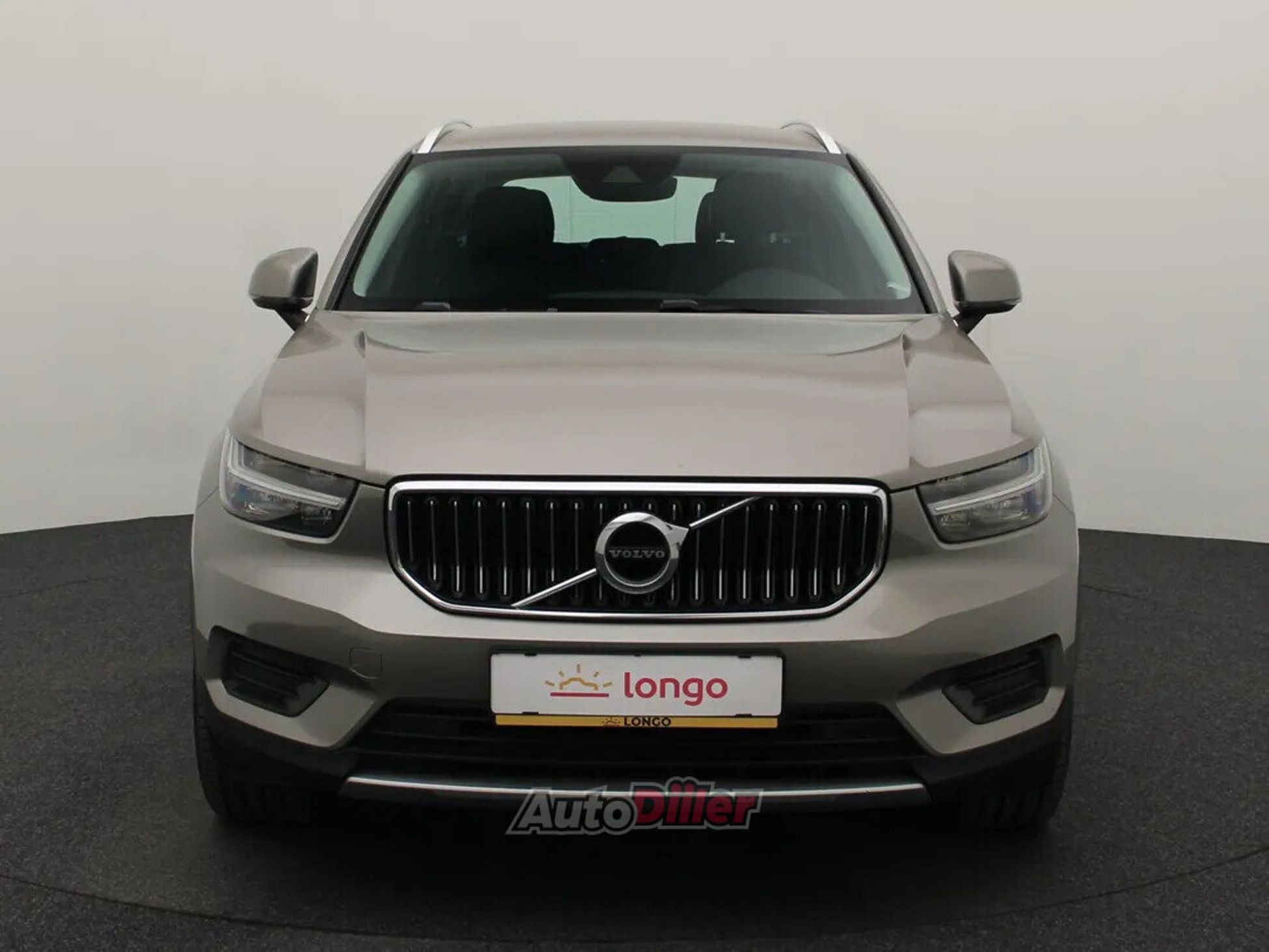 Volvo XC40 Inscription 2.0 110kW 2019, photo 3/10