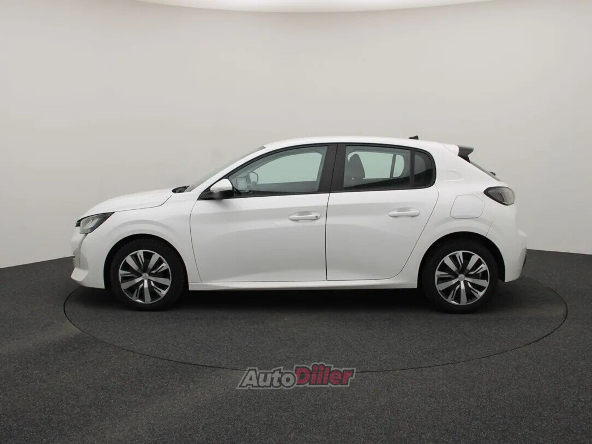 Peugeot 208 Active 1.2 55kW 2020, photo 6/10