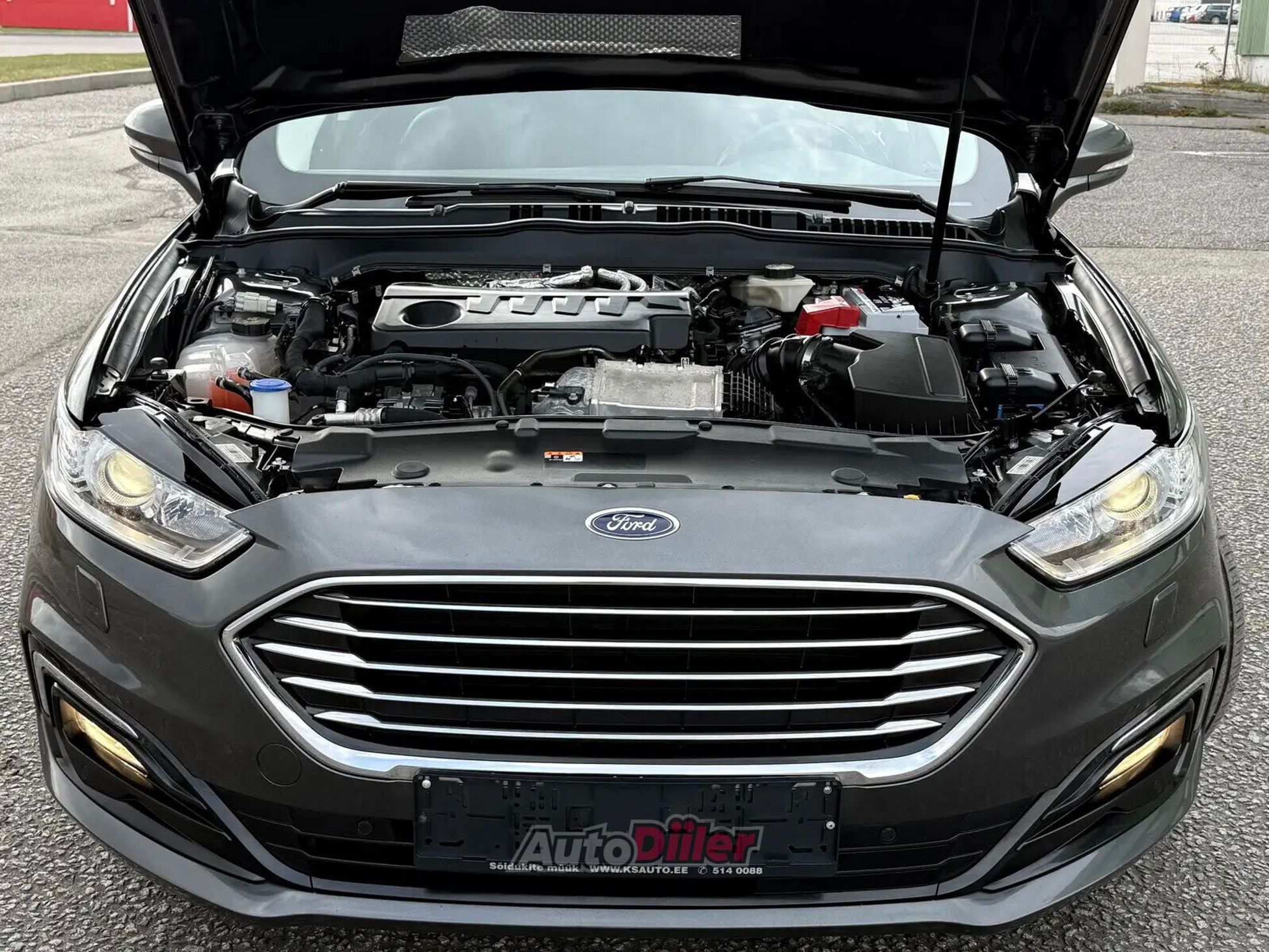 Ford Mondeo Titanium Facelift 2.0 140kW 2019, photo 5/10