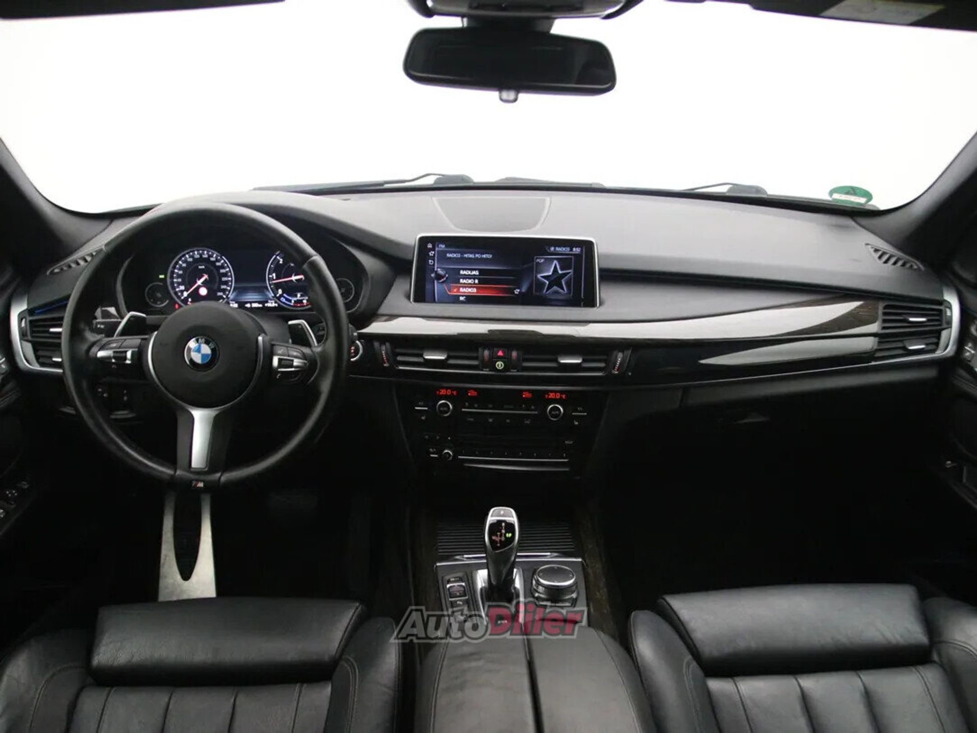BMW X5 High Executive 3.0 230kW 2017, photo 2/10