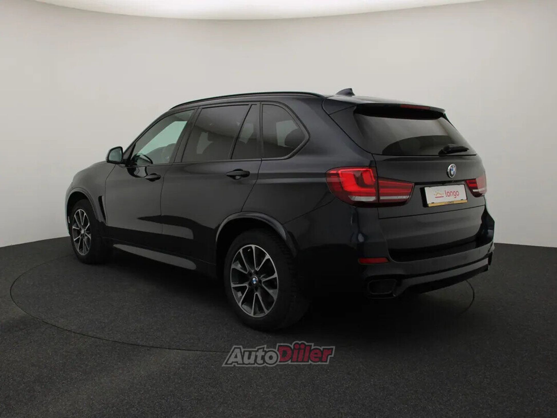 BMW X5 M 3.0 280kW 2015, kuva 7/10
