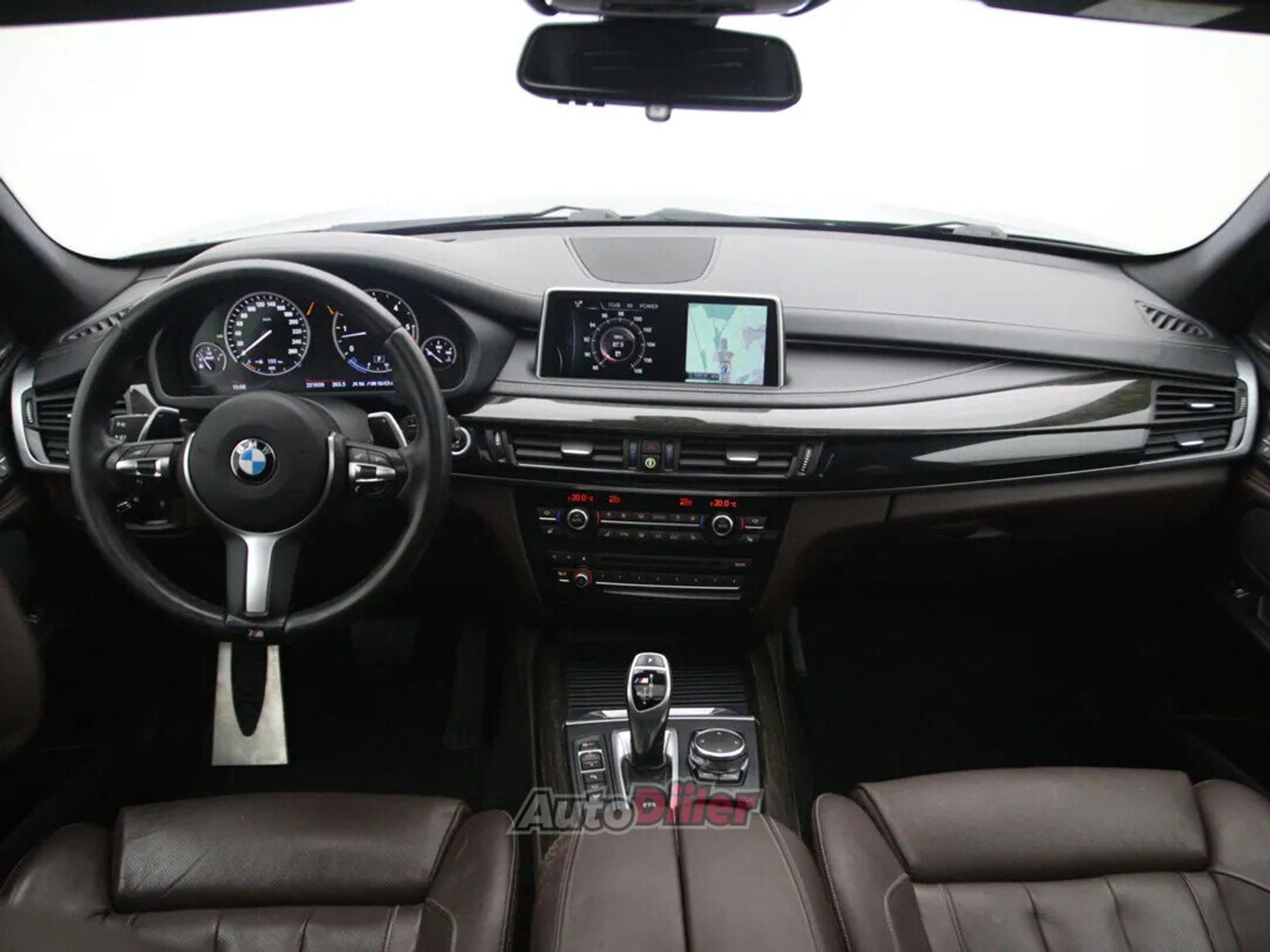 BMW X5 M 3.0 280kW 2015, kuva 2/10