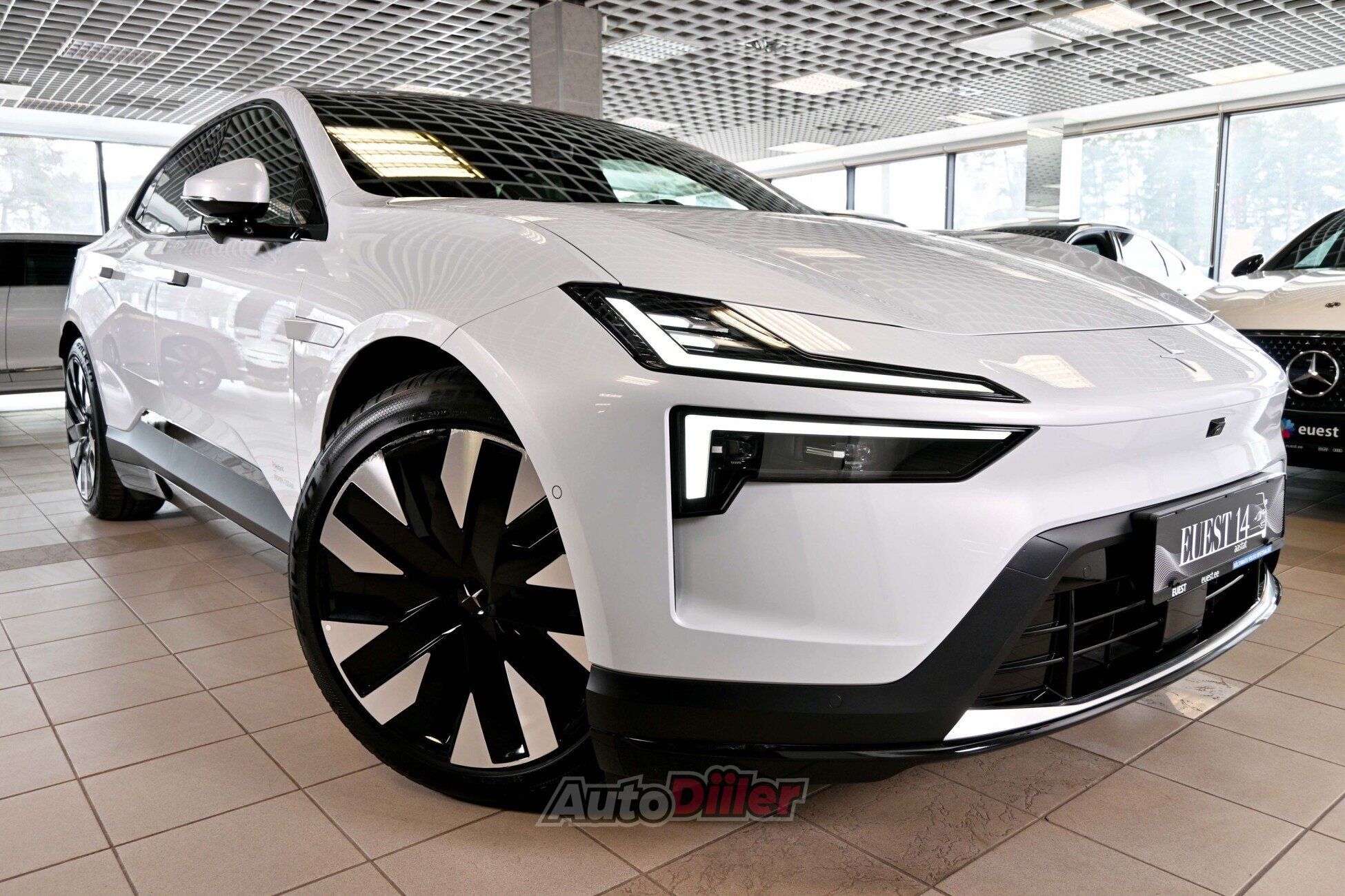 Polestar 4