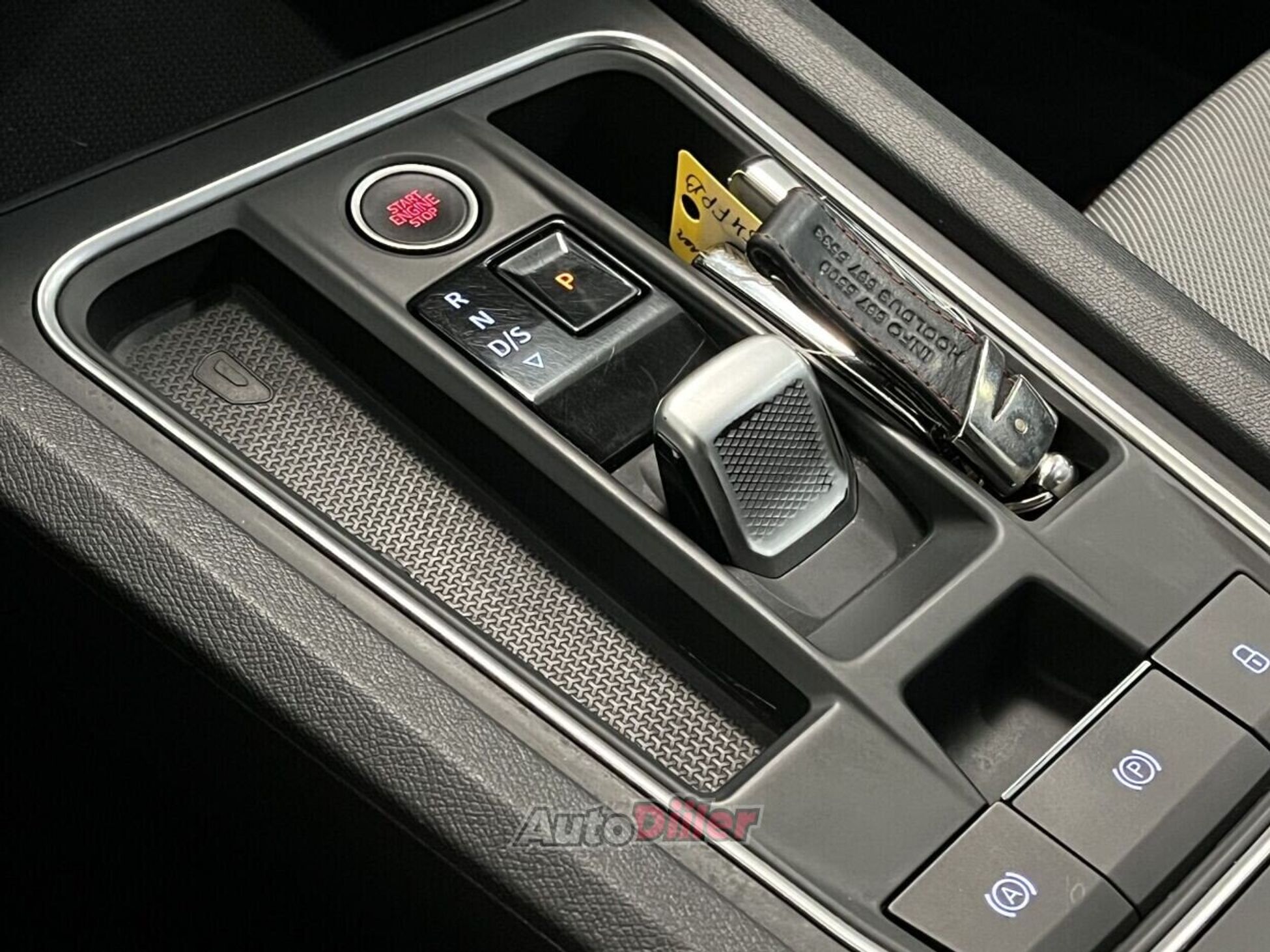 SEAT Leon ST Style 2.0 110kW 2021, photo 5/10