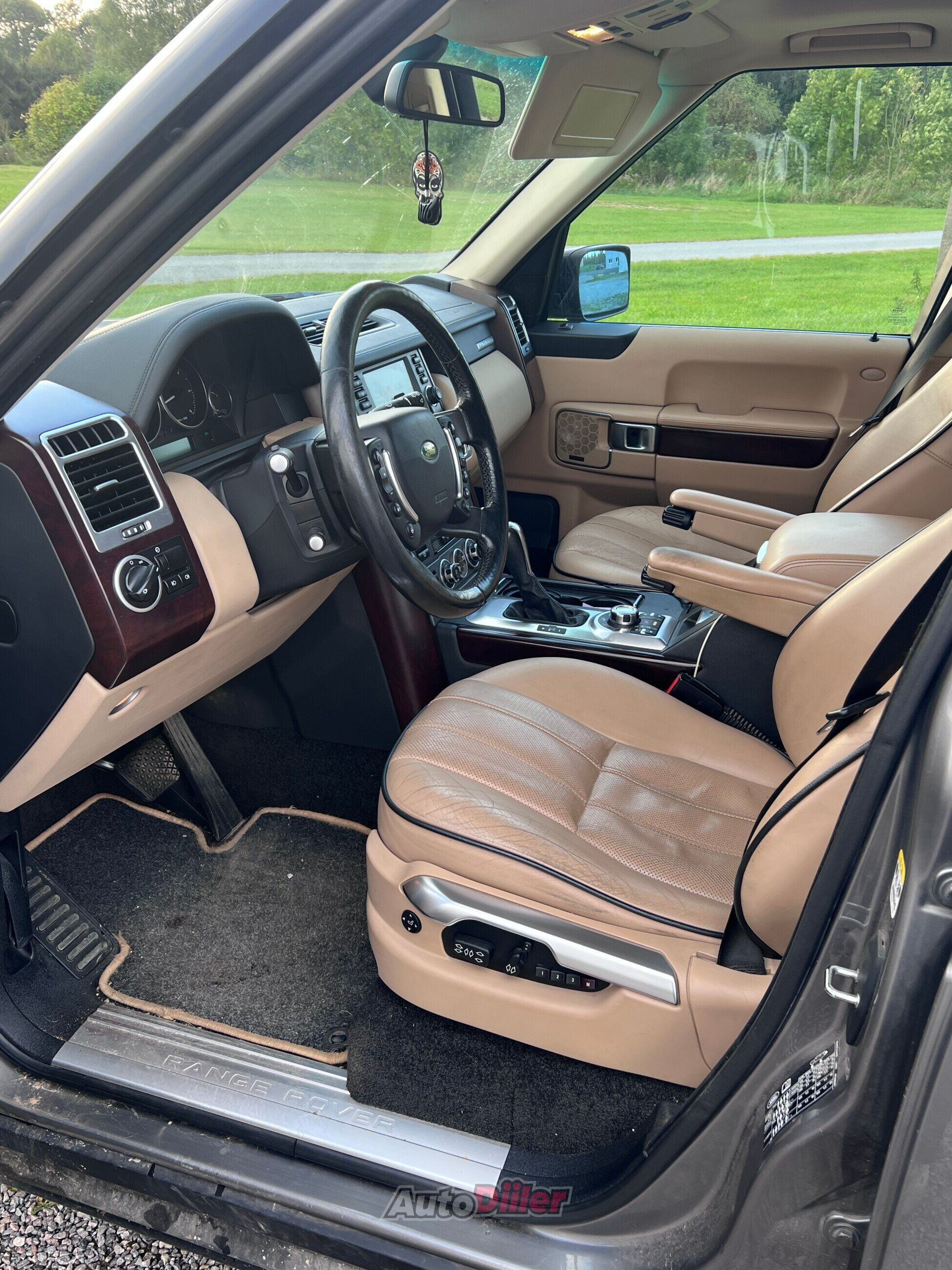 Land Rover Range Rover vogue 3.6 200kW 2007, kuva 7/8