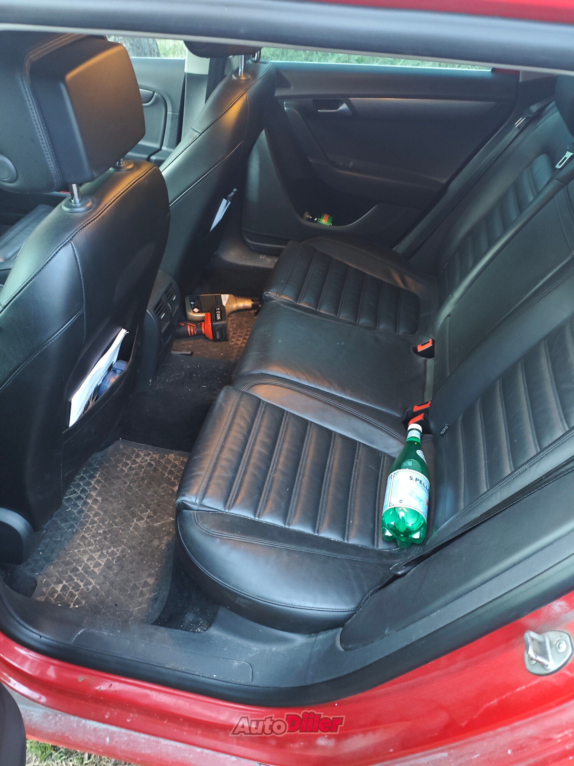 Volkswagen Passat R line 2.0 130kW 2013, kuva 7/9