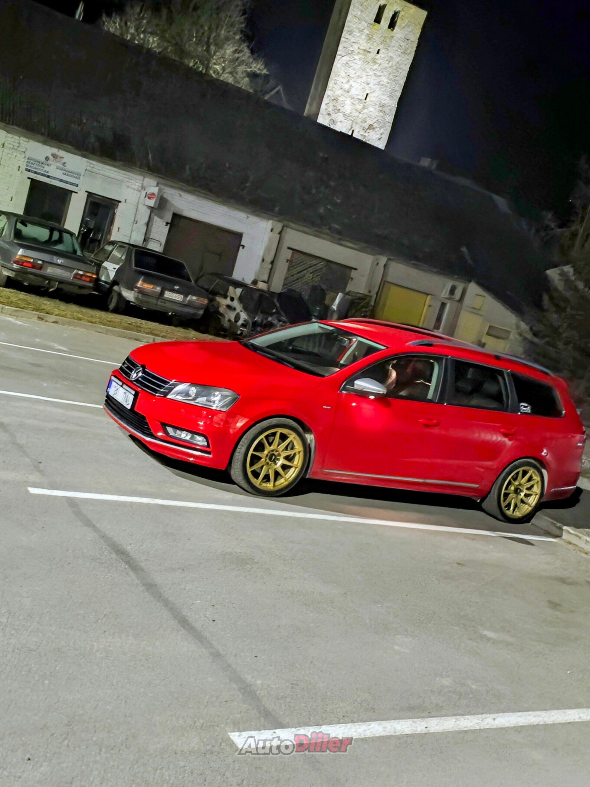 Volkswagen Passat R line 2.0 130kW 2013, kuva 3/9