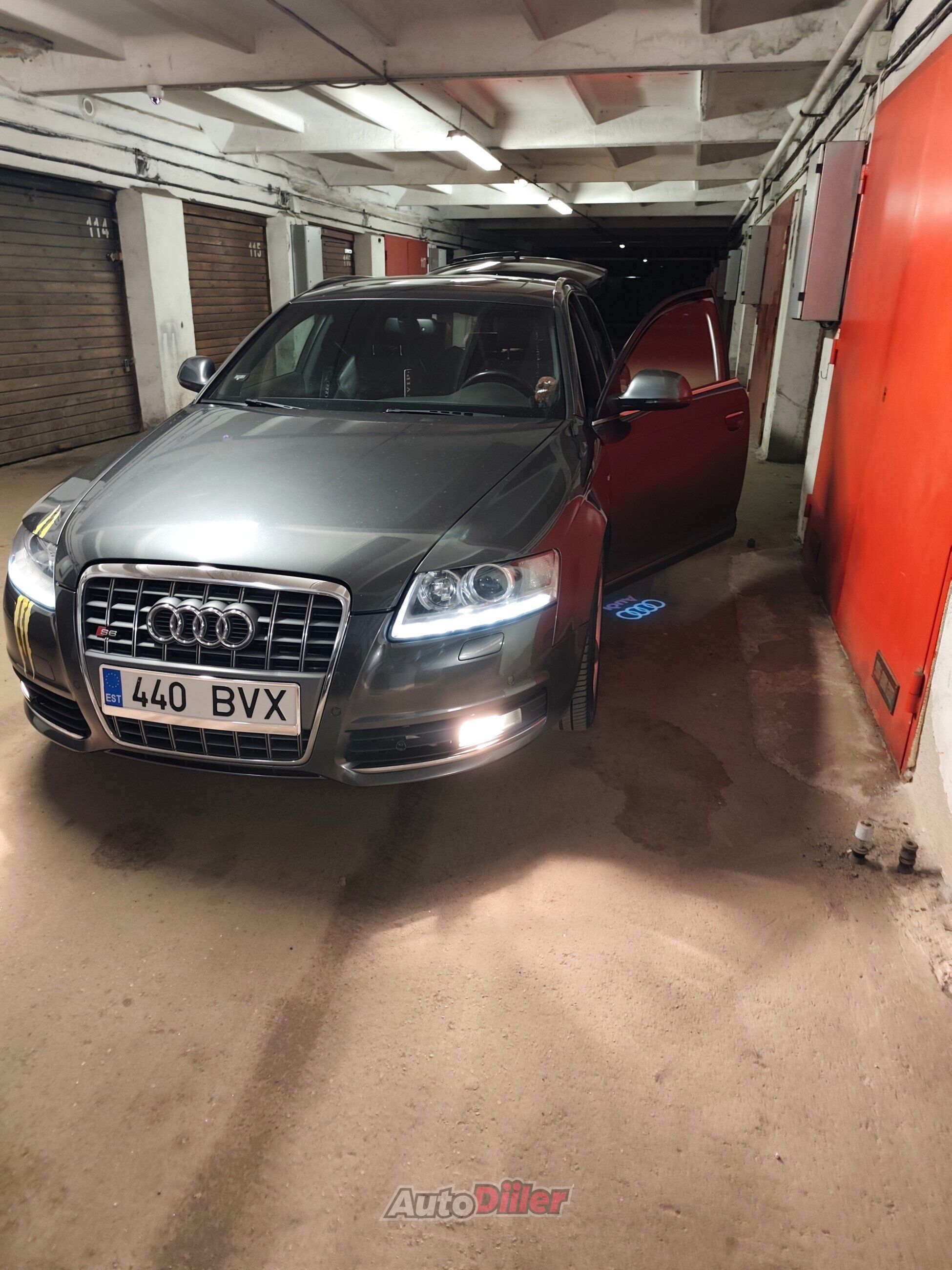 Audi A6 S-Line 2.8 140kW 2010, photo 3/4