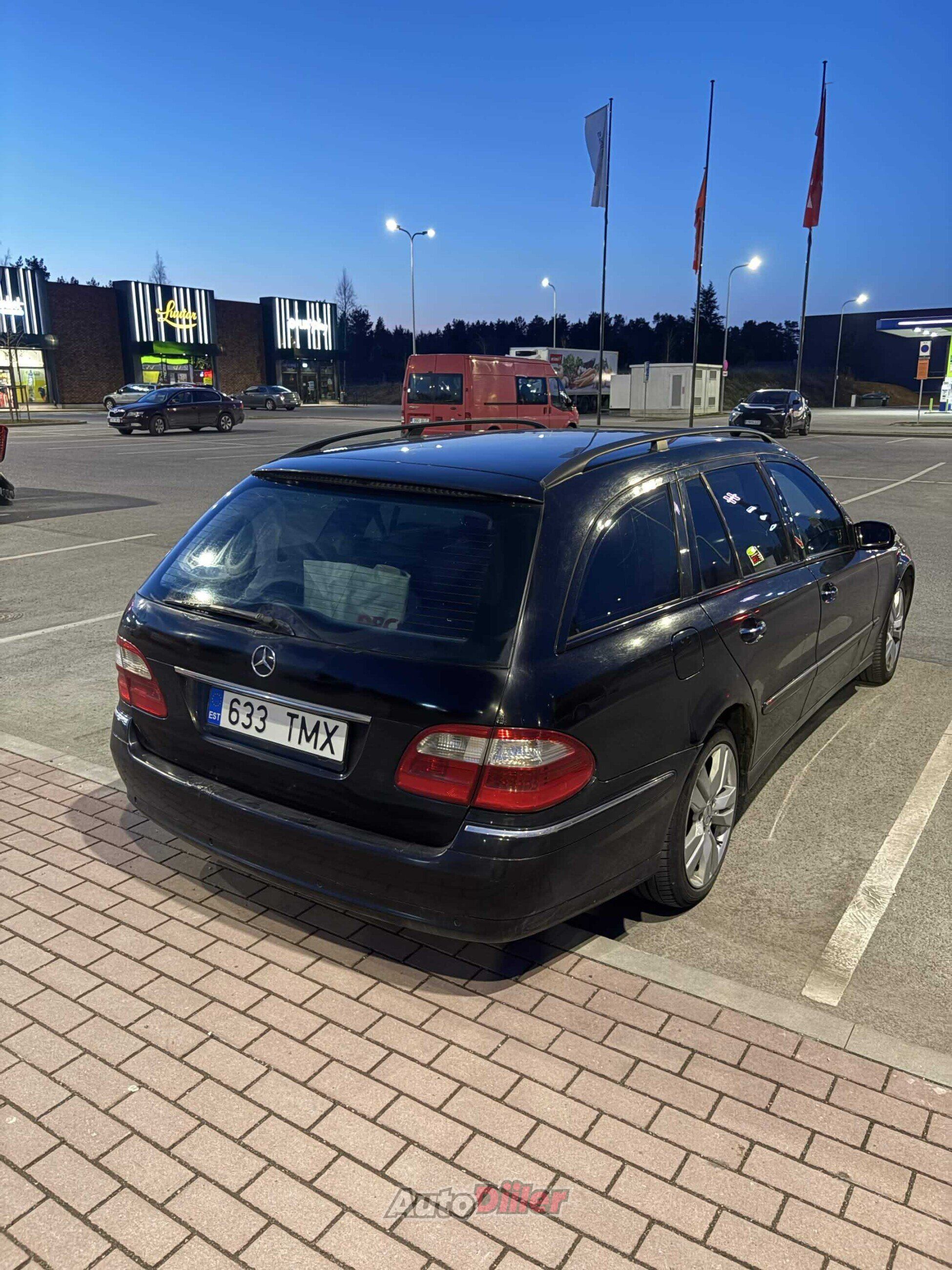 Mercedes-Benz E 320 Avantgarde 3.2 150kW 2003, photo 4/9