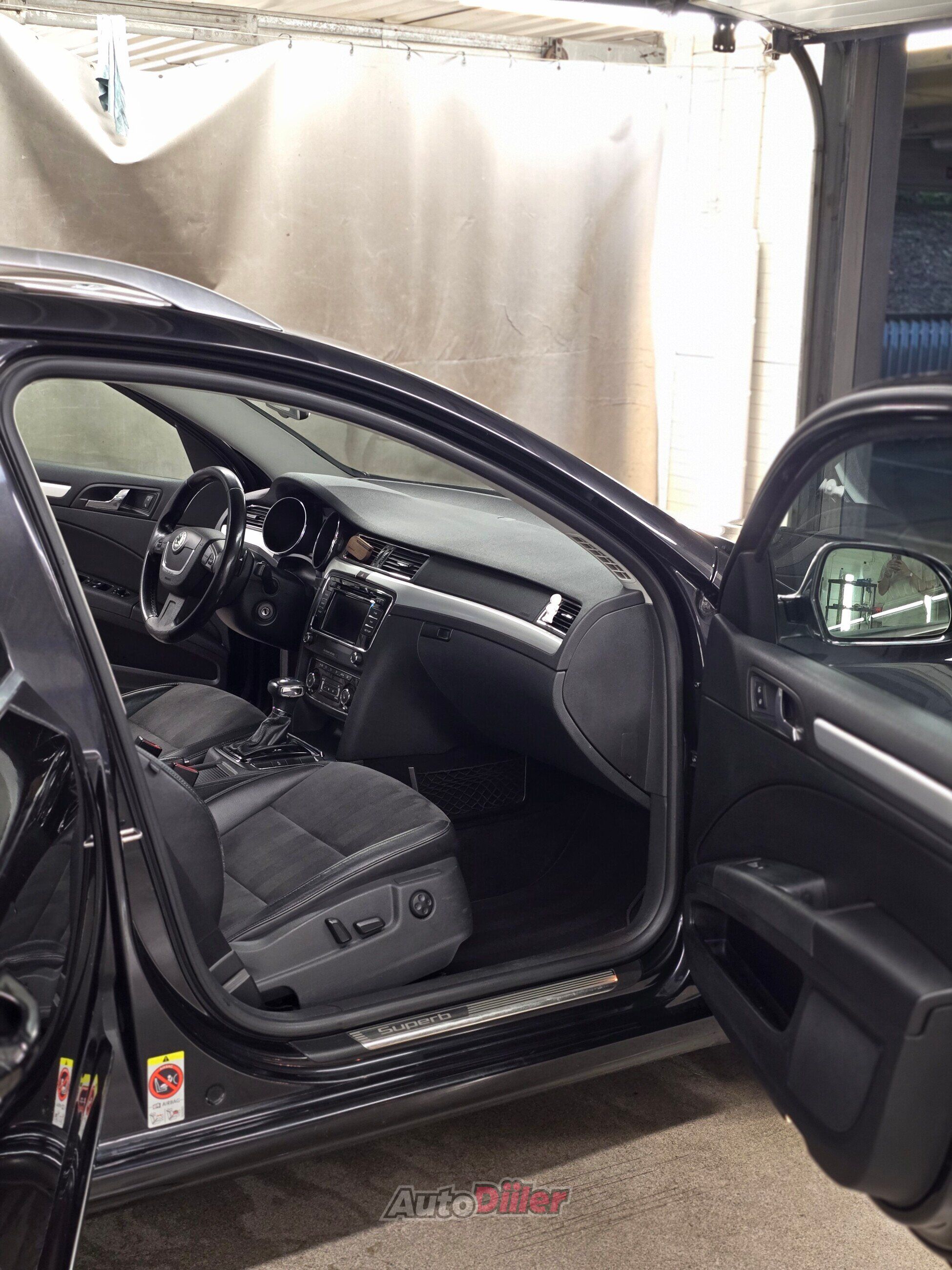 Skoda Superb 1.8 118kW 2010, kuva 4/10