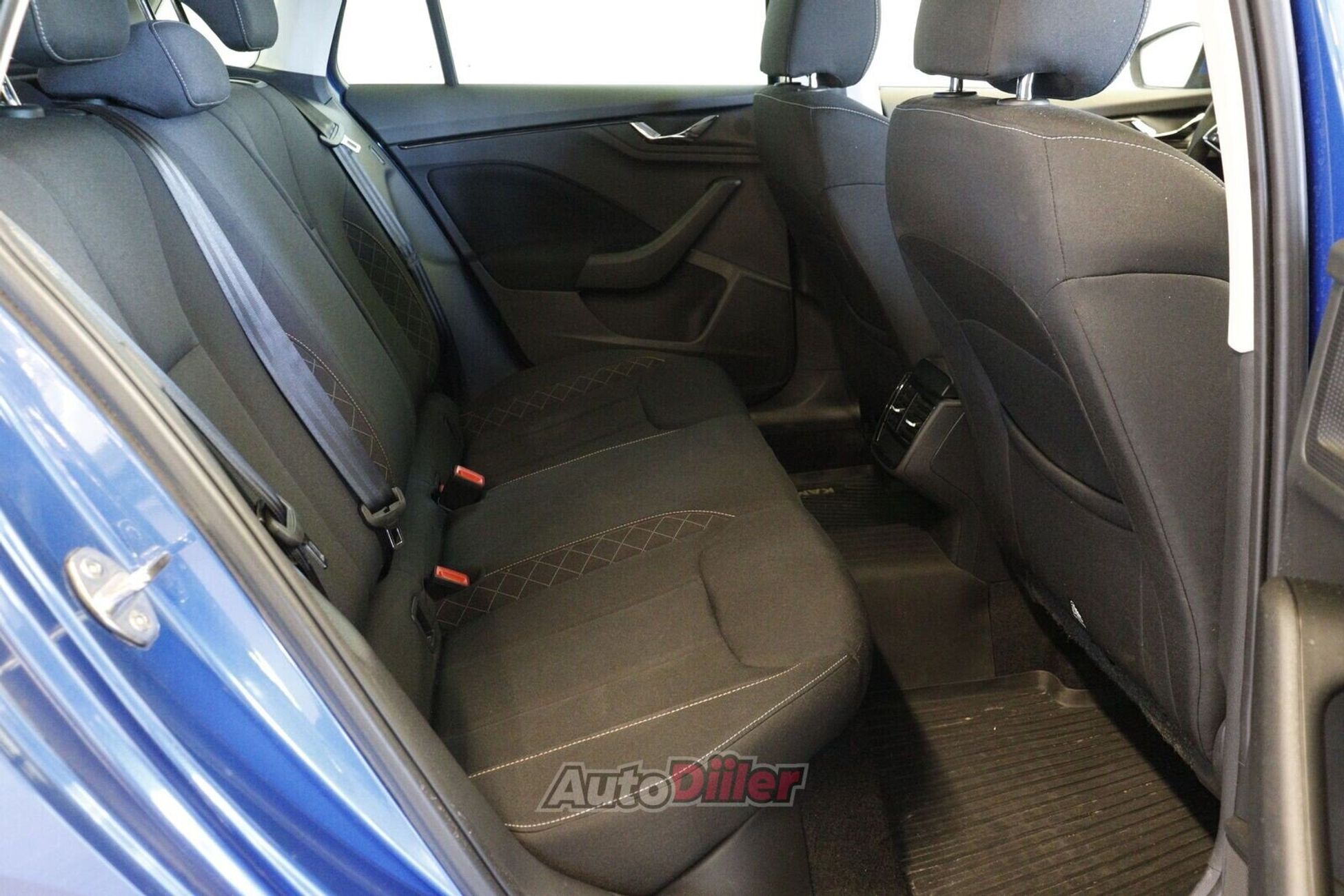 Skoda Kamiq Ambition 1.0 81kW 2023, kuva 7/10