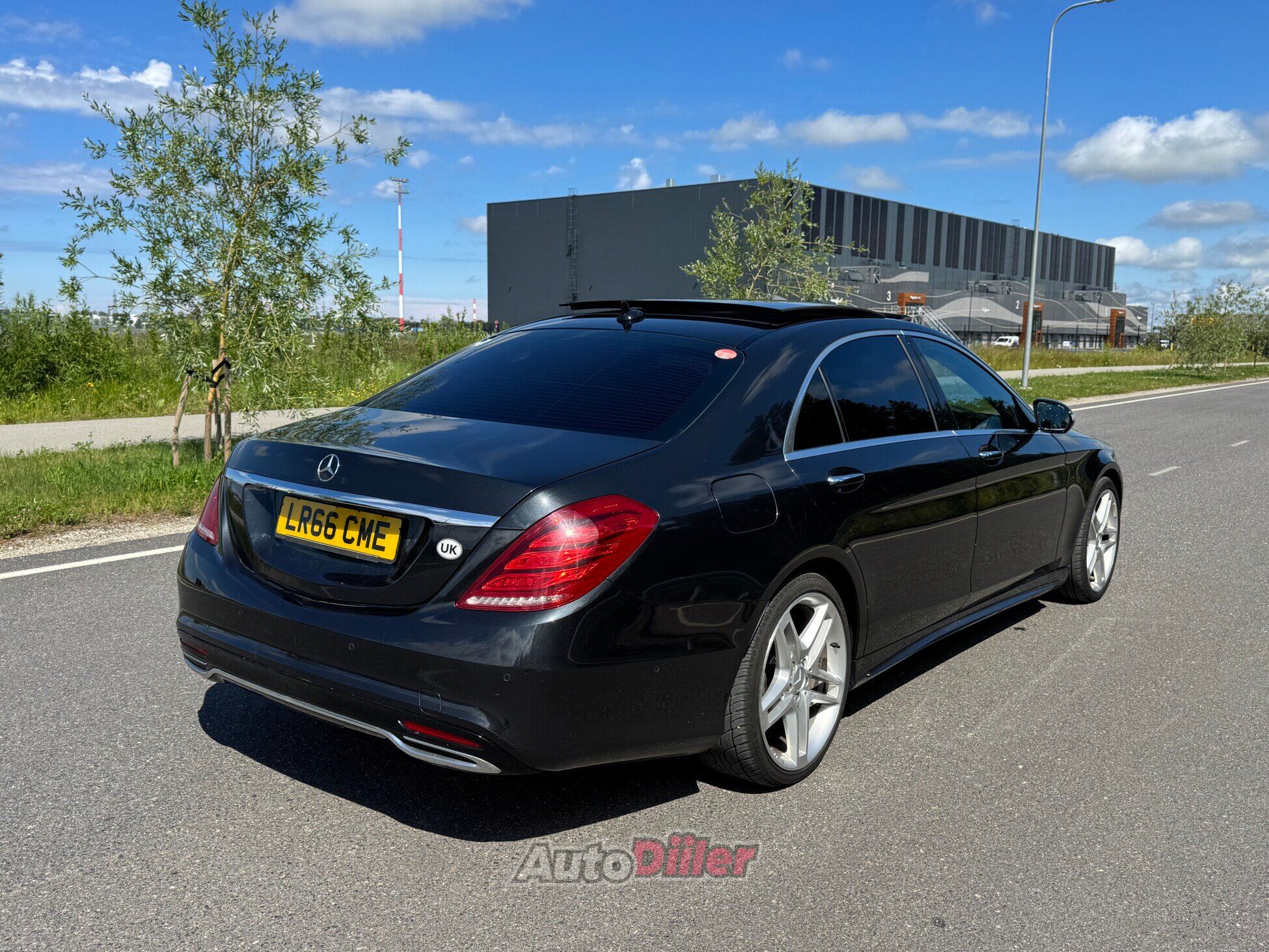 Mercedes-Benz S 350 2016, photo 4/10