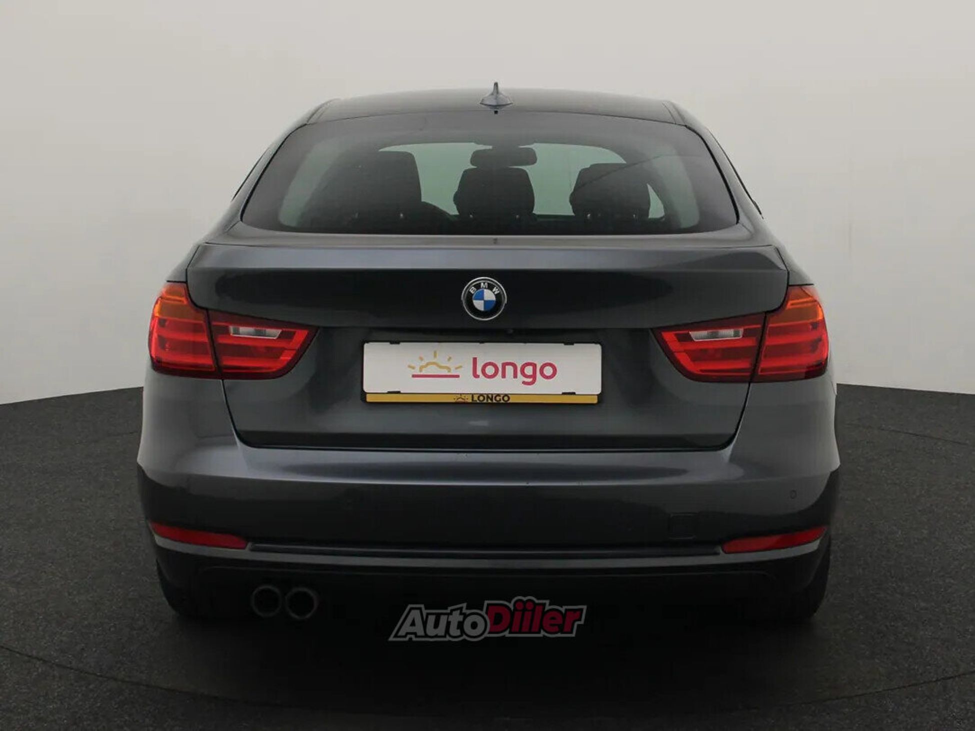 BMW 320 Sport Line 2.0 140kW 2016, photo 5/10